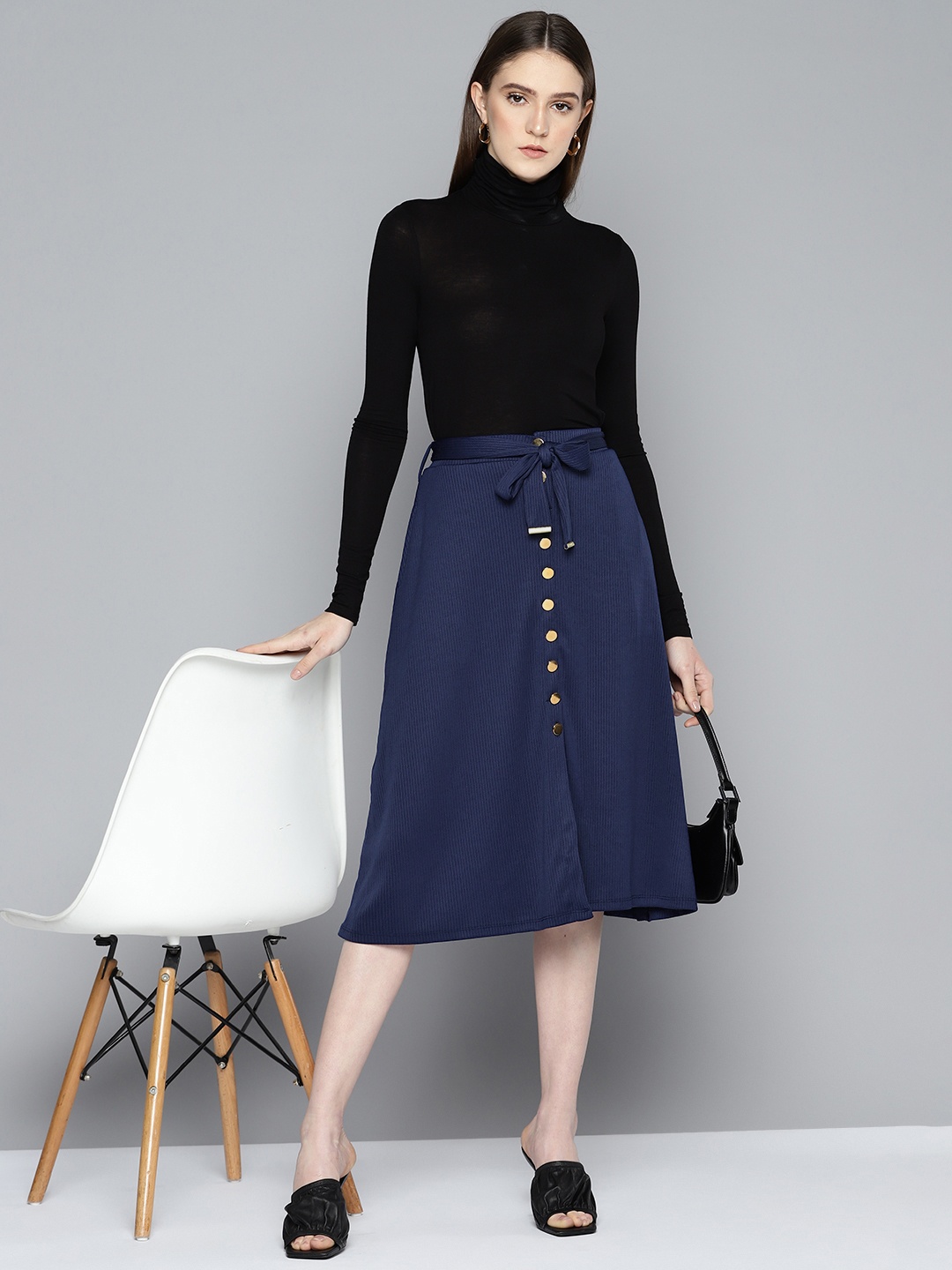 

Chemistry Women Ribbed Button Detailed A-Line Skirt with Belt, Navy blue