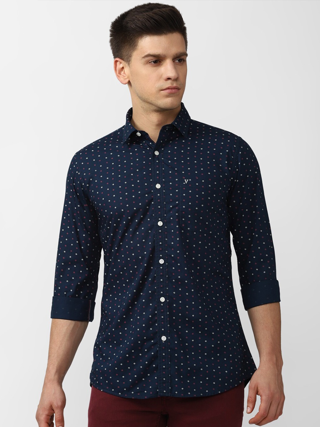 

Van Heusen Sport Men Navy Blue Slim Fit Printed Casual Shirt