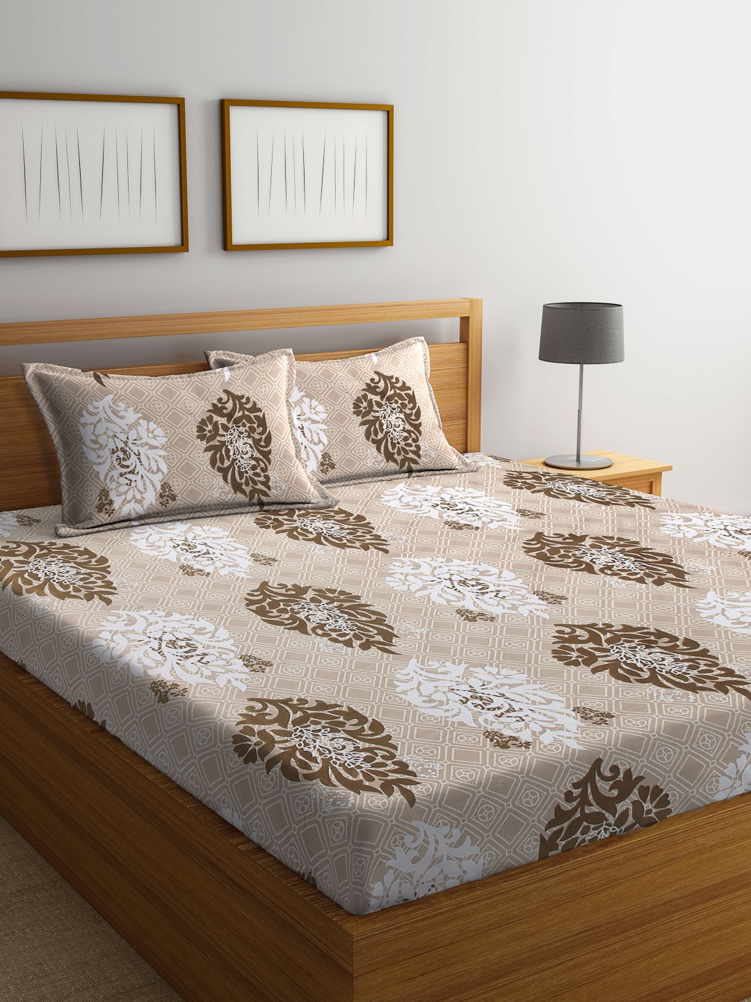 

Arrabi Unisex Brown Bedsheets