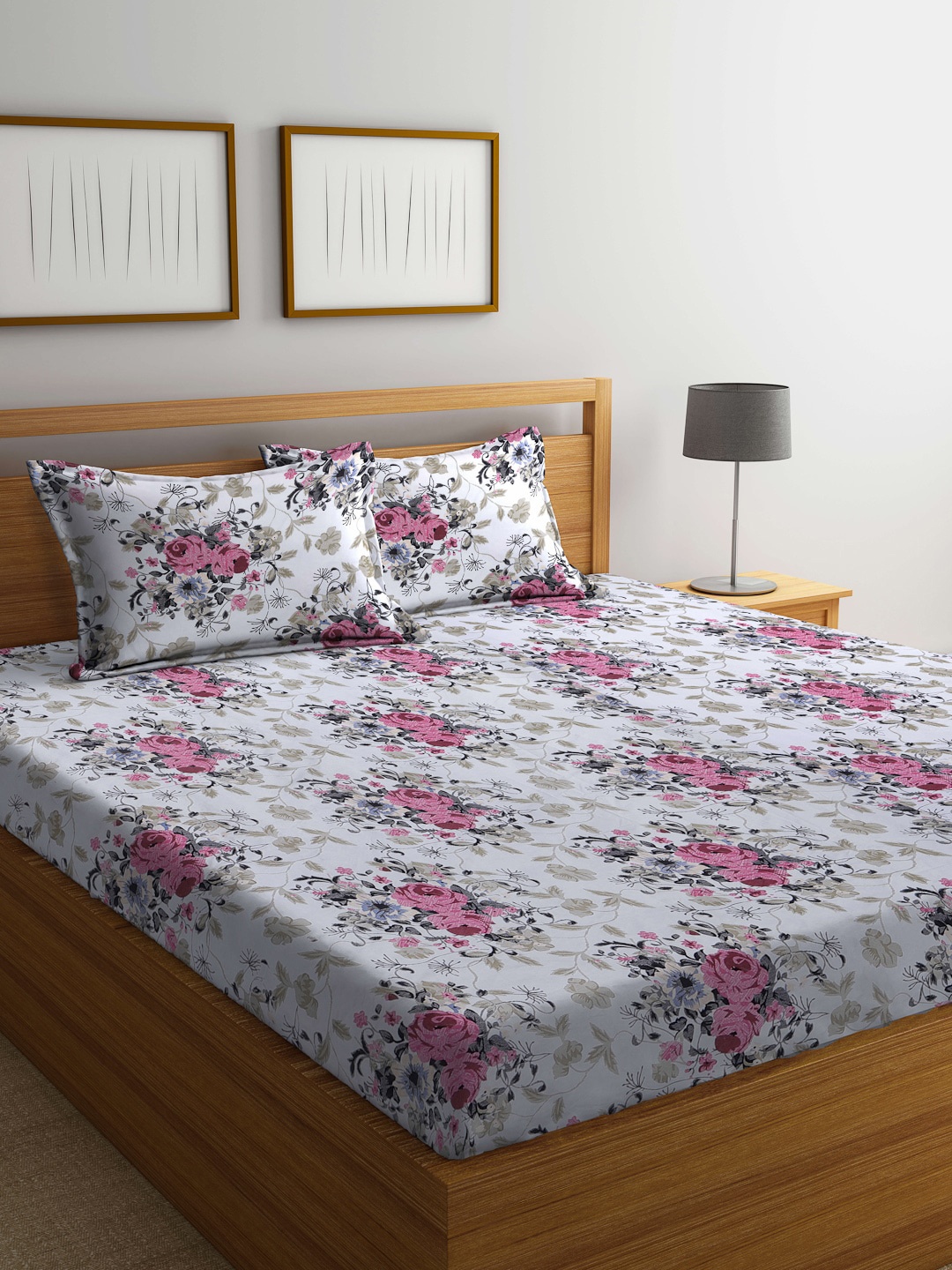 

Arrabi Unisex White Bedsheets