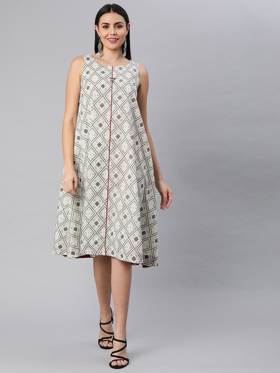 

KAMI KUBI Grey Ethnic Motifs A-Line Dress