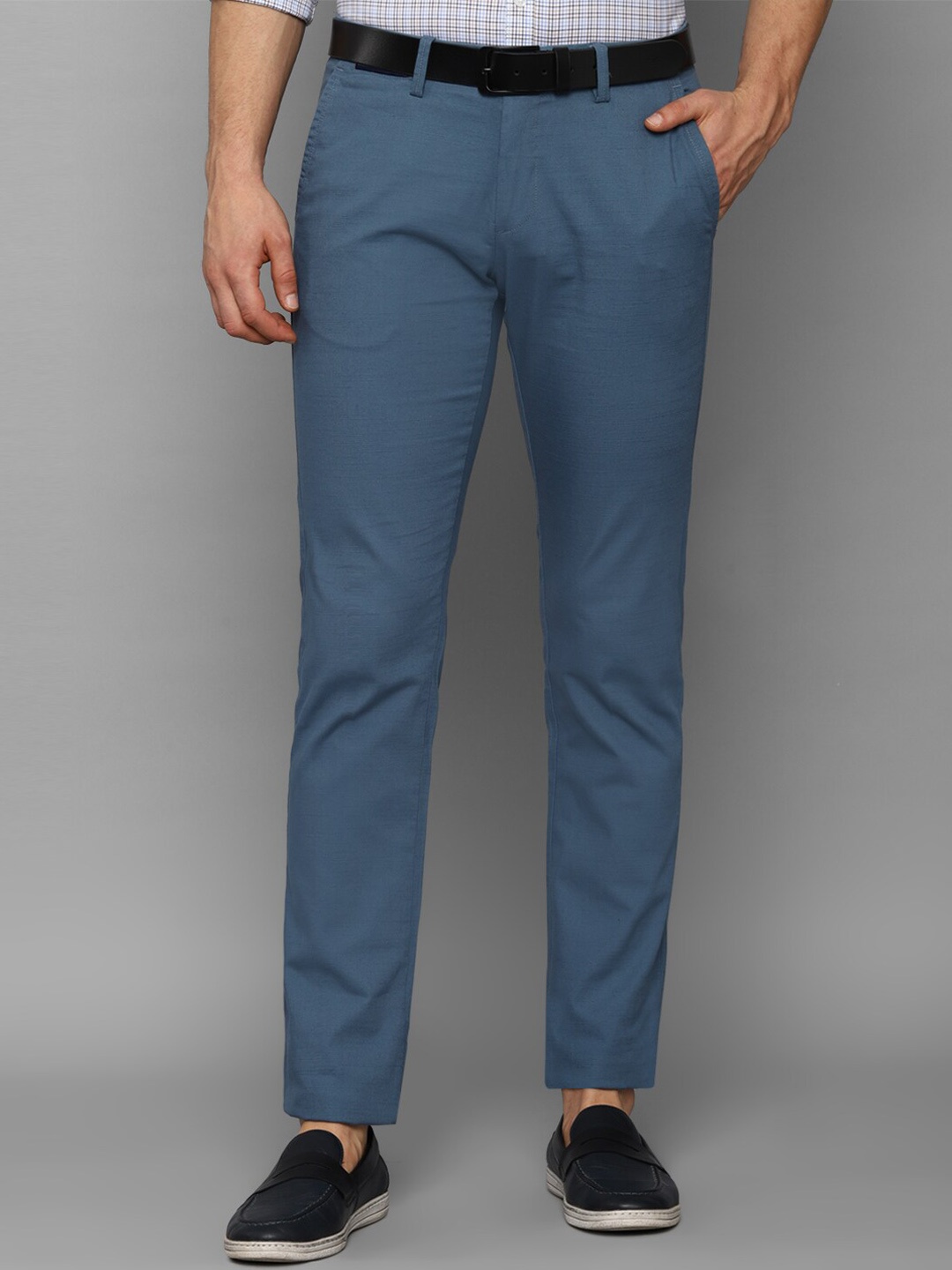 

Allen Solly Men Blue Textured Slim Fit Trousers