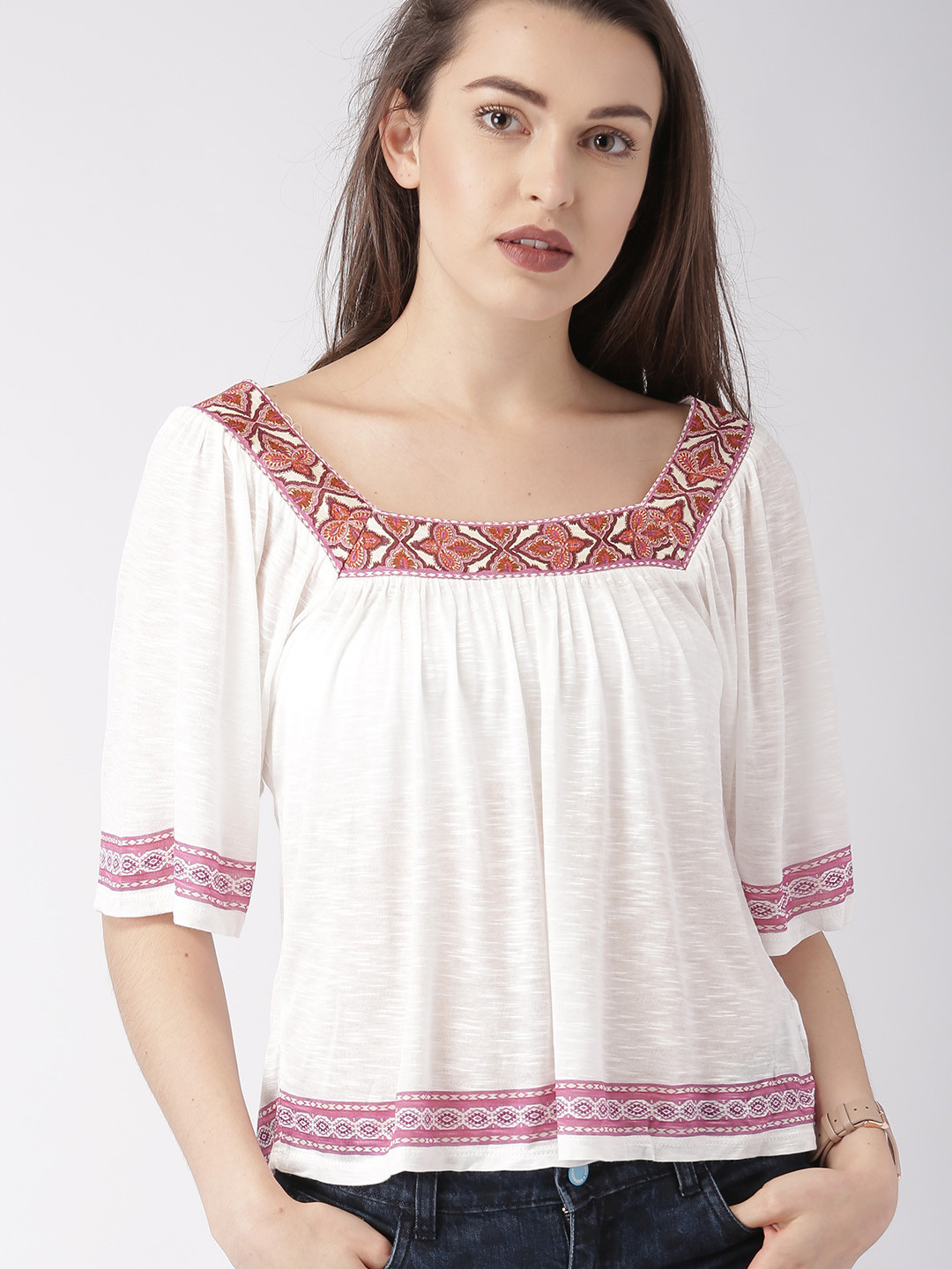 

FOREVER 21 Women Off-White Solid Top