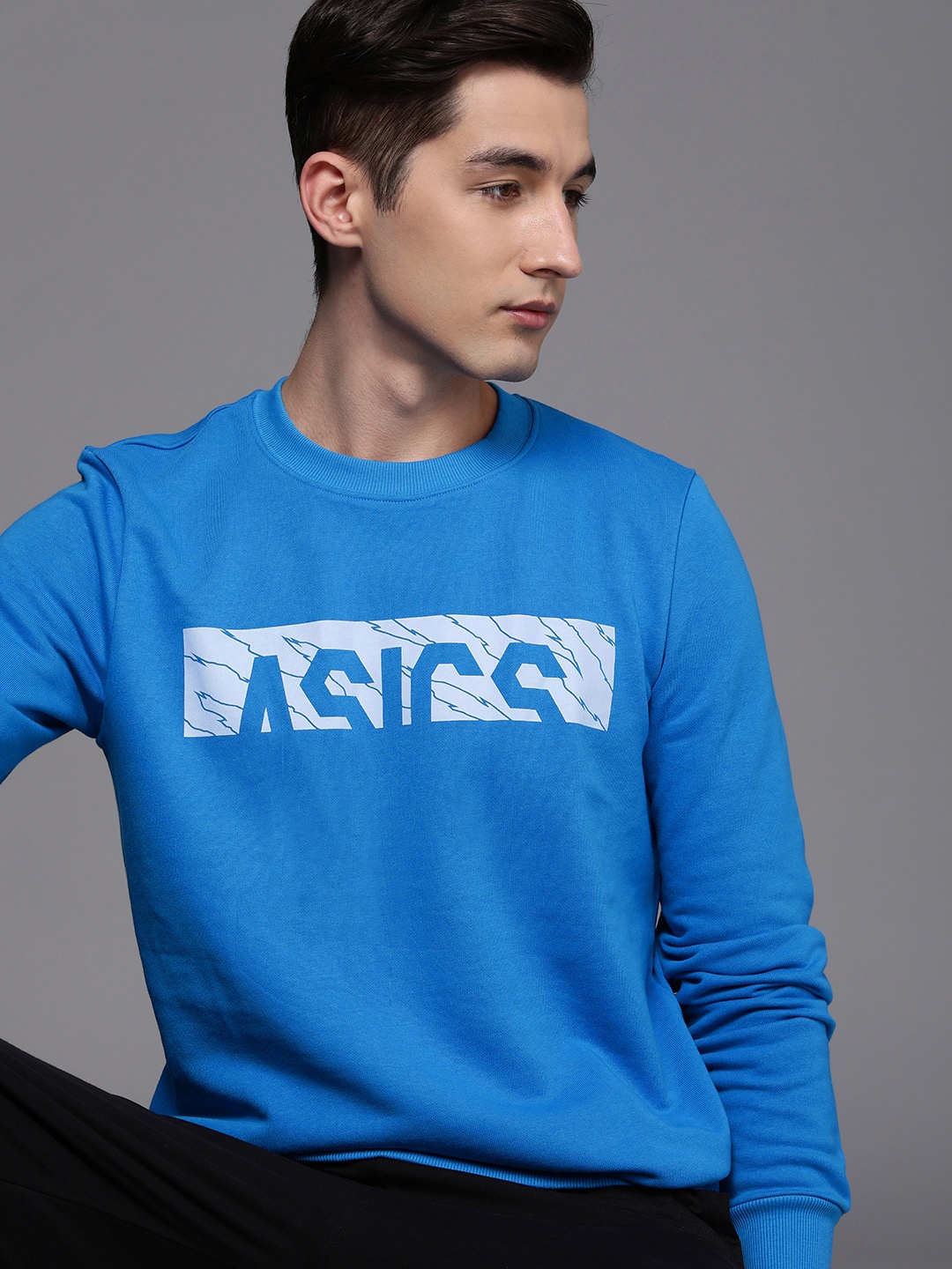 

ASICS Men Blue Printed Sweatshirt