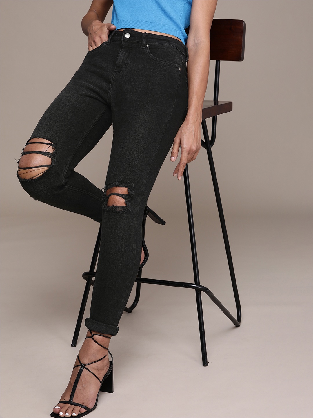 

bebe Women Black Super Skinny Fit High-Rise Slash Knee Stretchable Jeans