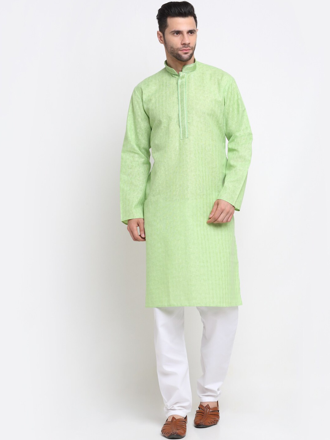 

KRAFT INDIA Men Green Angrakha Pure Cotton Kurta with Pyjamas