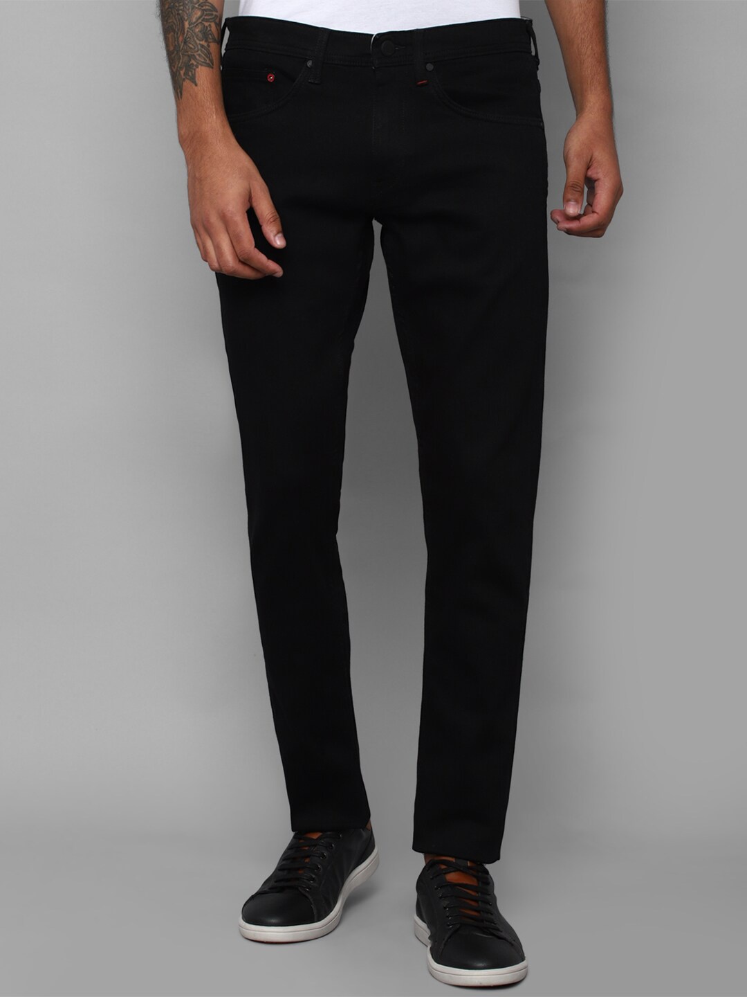 

Allen Solly Sport Men Black Slim Fit Jeans
