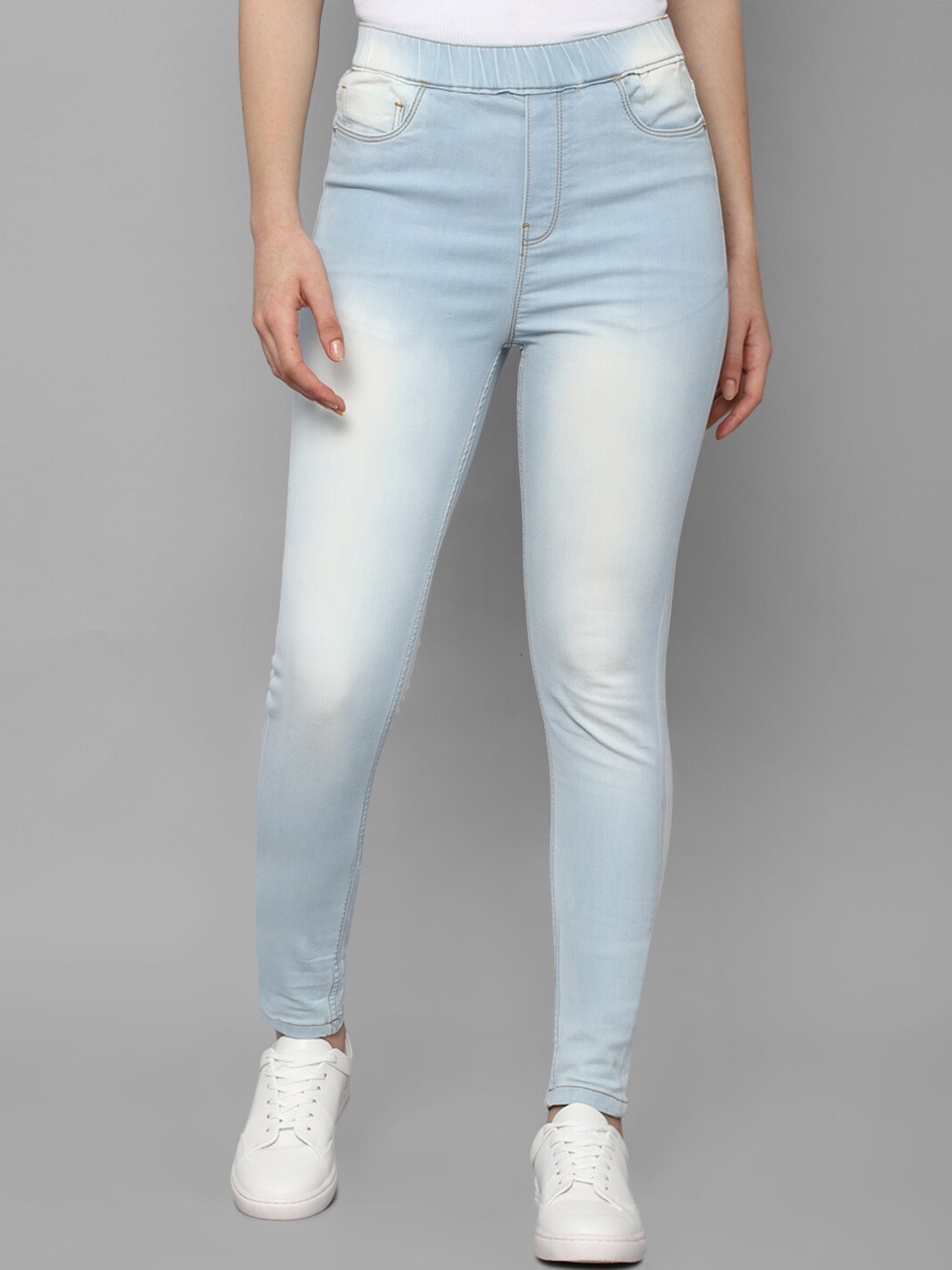 

Allen Solly Woman Women Blue Slim Fit Heavy Fade Jeans