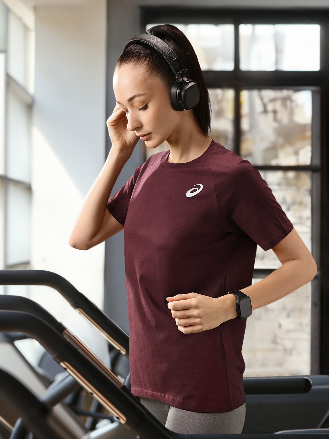 

ASICS Women Pure Cotton T-shirt, Burgundy