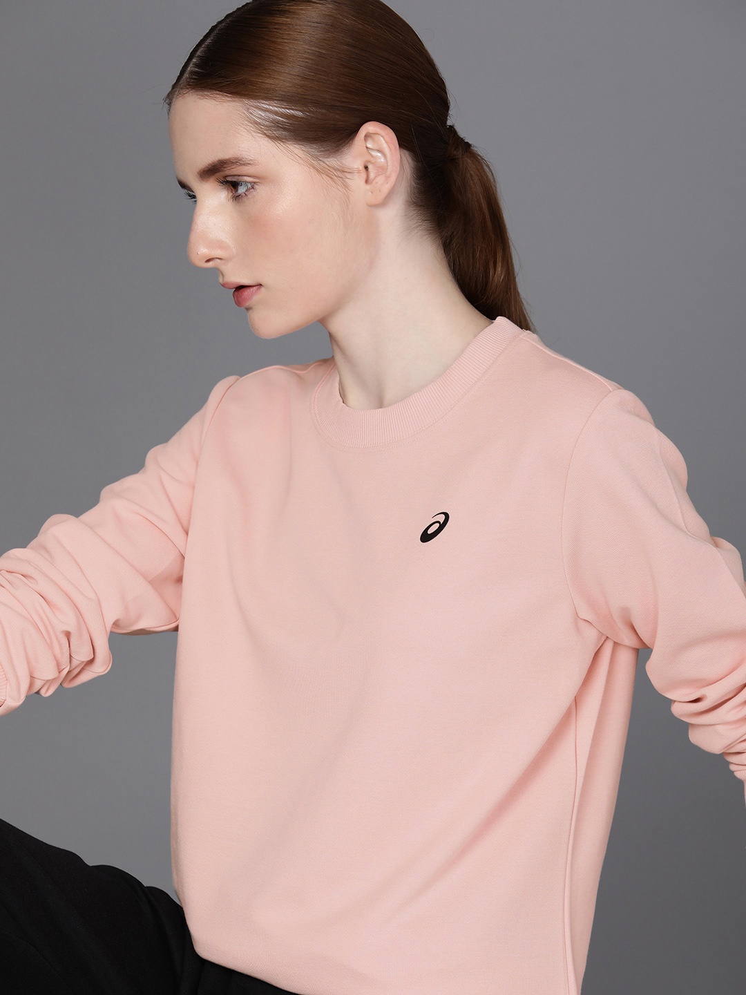 

ASICS Round Neck Long Sleeves Sweatshirt, Peach