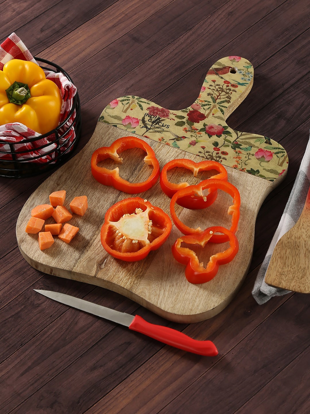 

India Circus by Krsnaa Mehta Cream Solid chopping board