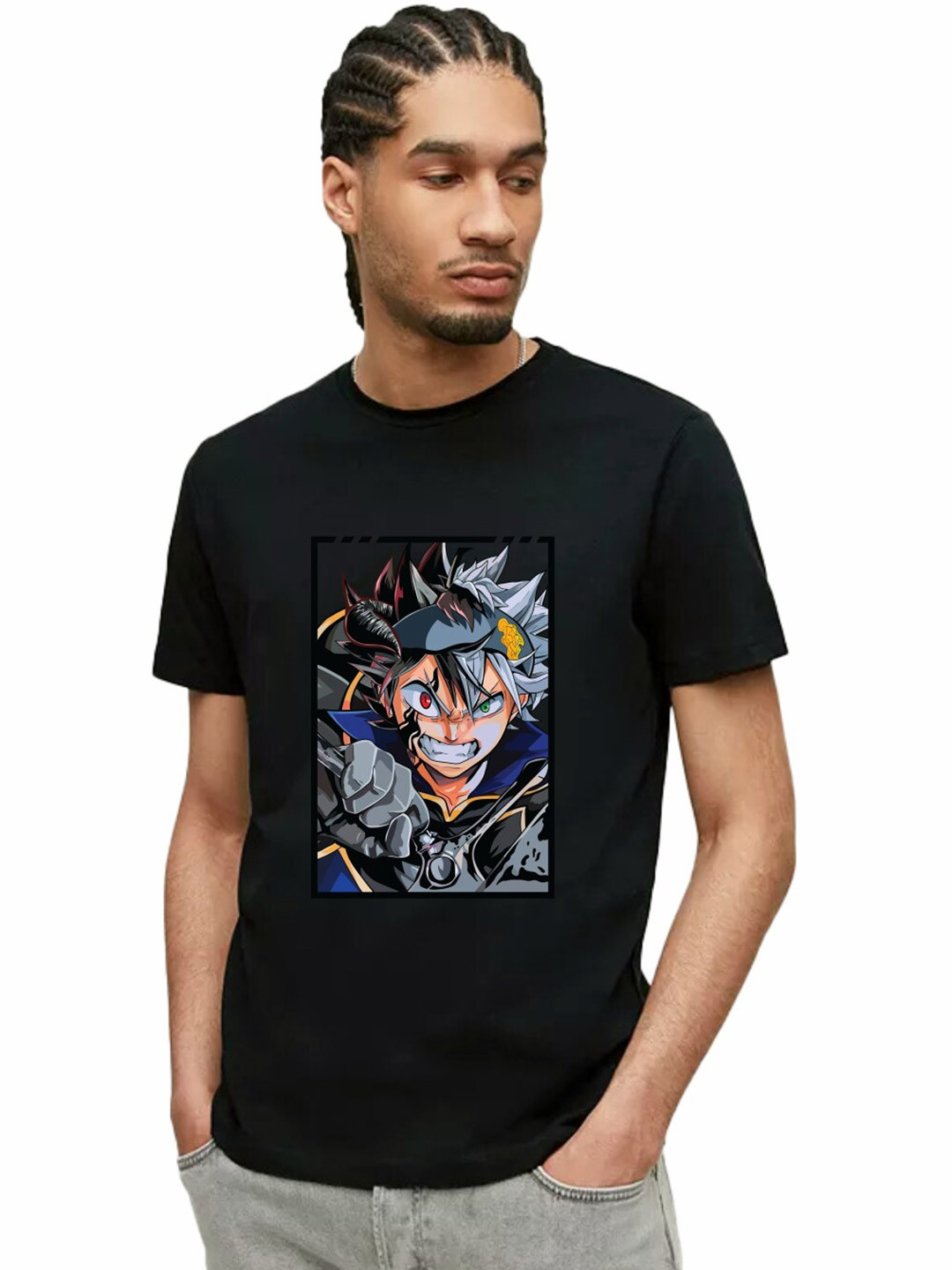 

Planet Superheroes Men Black Printed Applique T-shirt