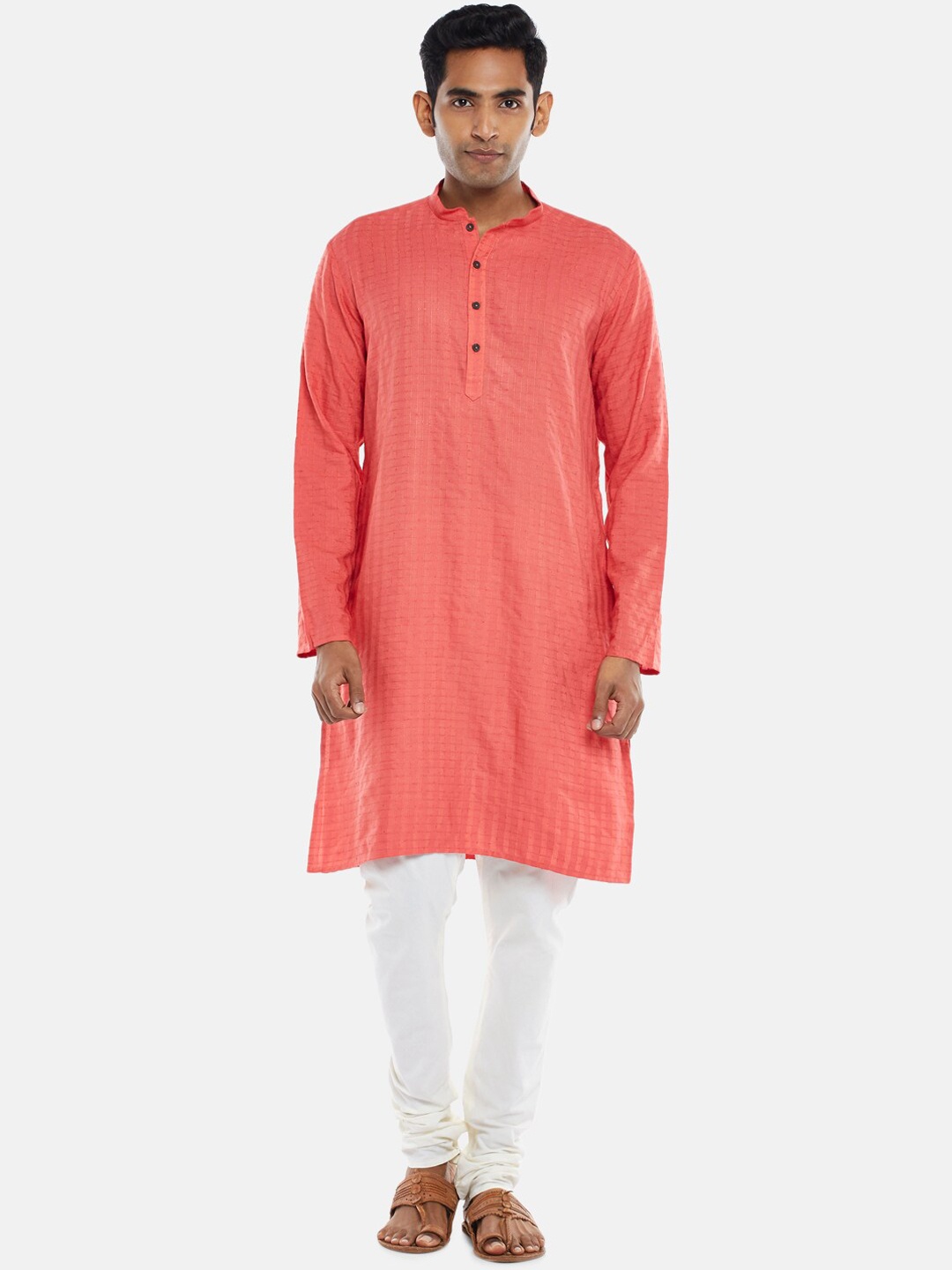 

indus route by Pantaloons Men Coral Chikankari Dobby Kurta