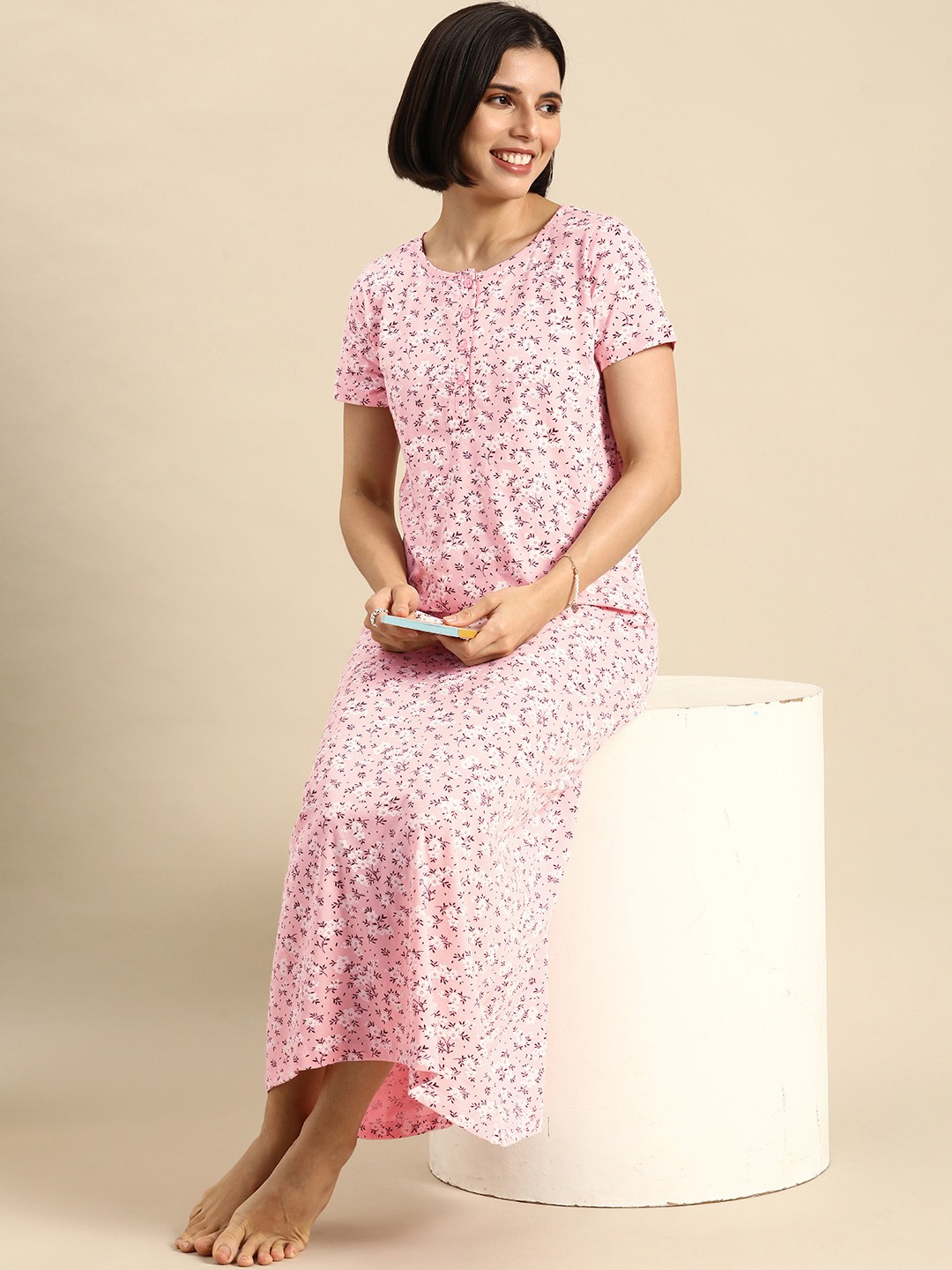 

Dreamz by Pantaloons Women Pink Printed Pure Cotton Maxi Nightdress