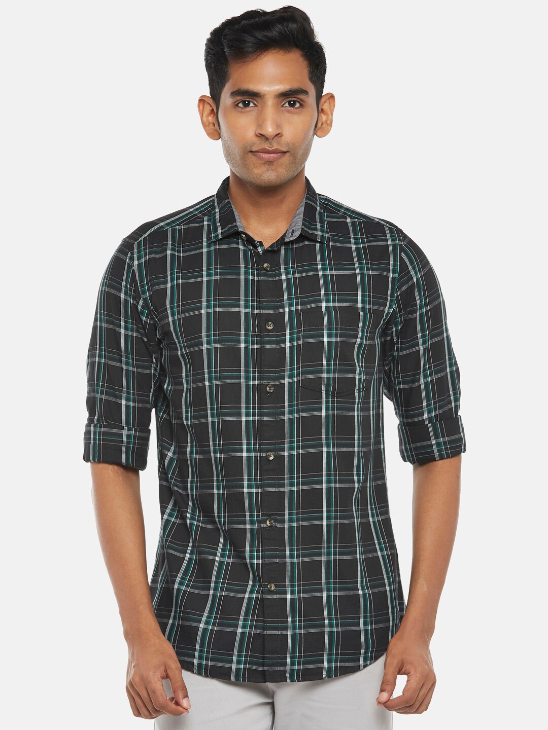 

BYFORD by Pantaloons Men Black Slim Fit Tartan Checks Checked Casual Shirt