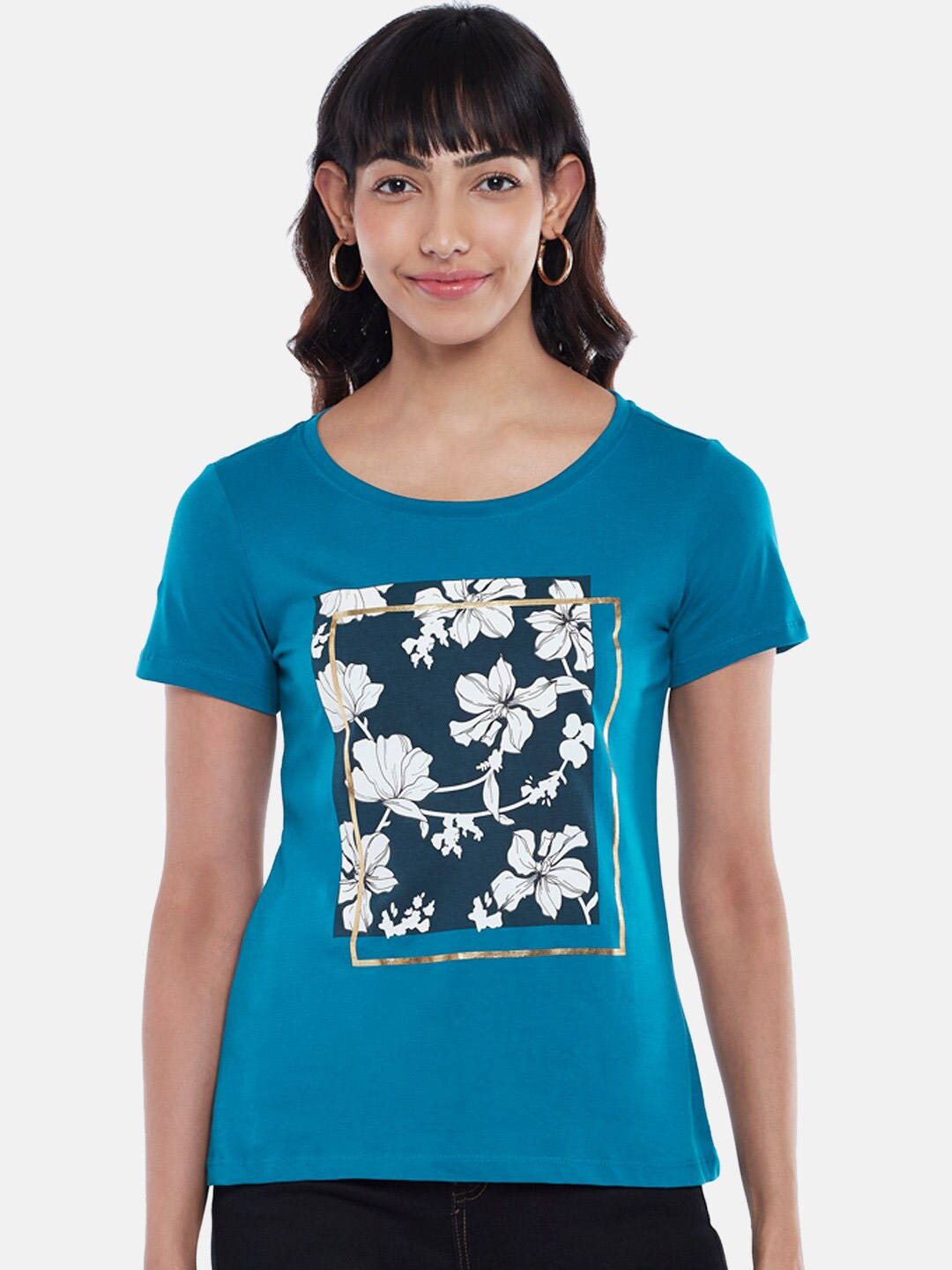 

Honey by Pantaloons Women Blue Floral Printed T-shirt