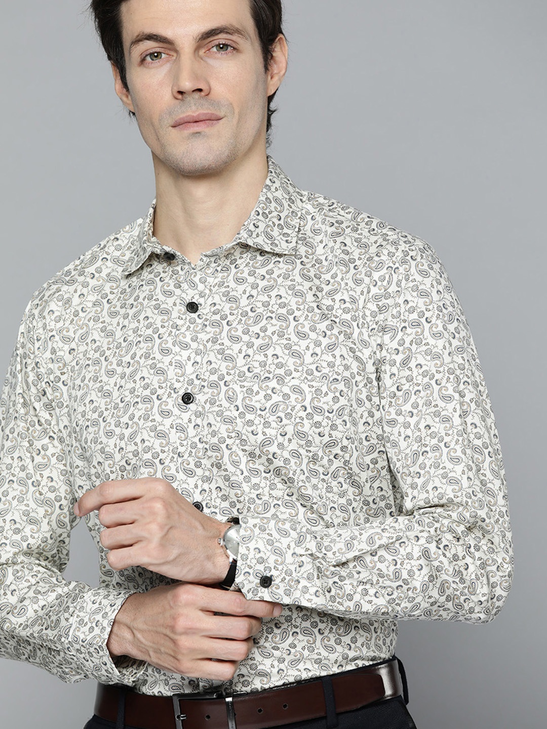 

DENNISON Men Off White Smart Slim Fit Printed Formal Shirt