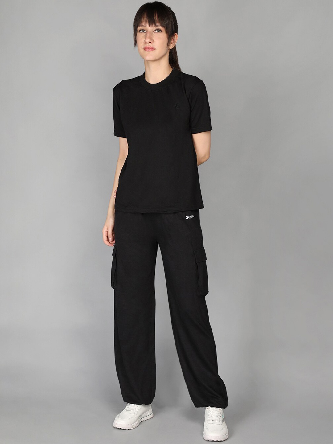 

Chkokko Women Black Solid Co-Ord Set