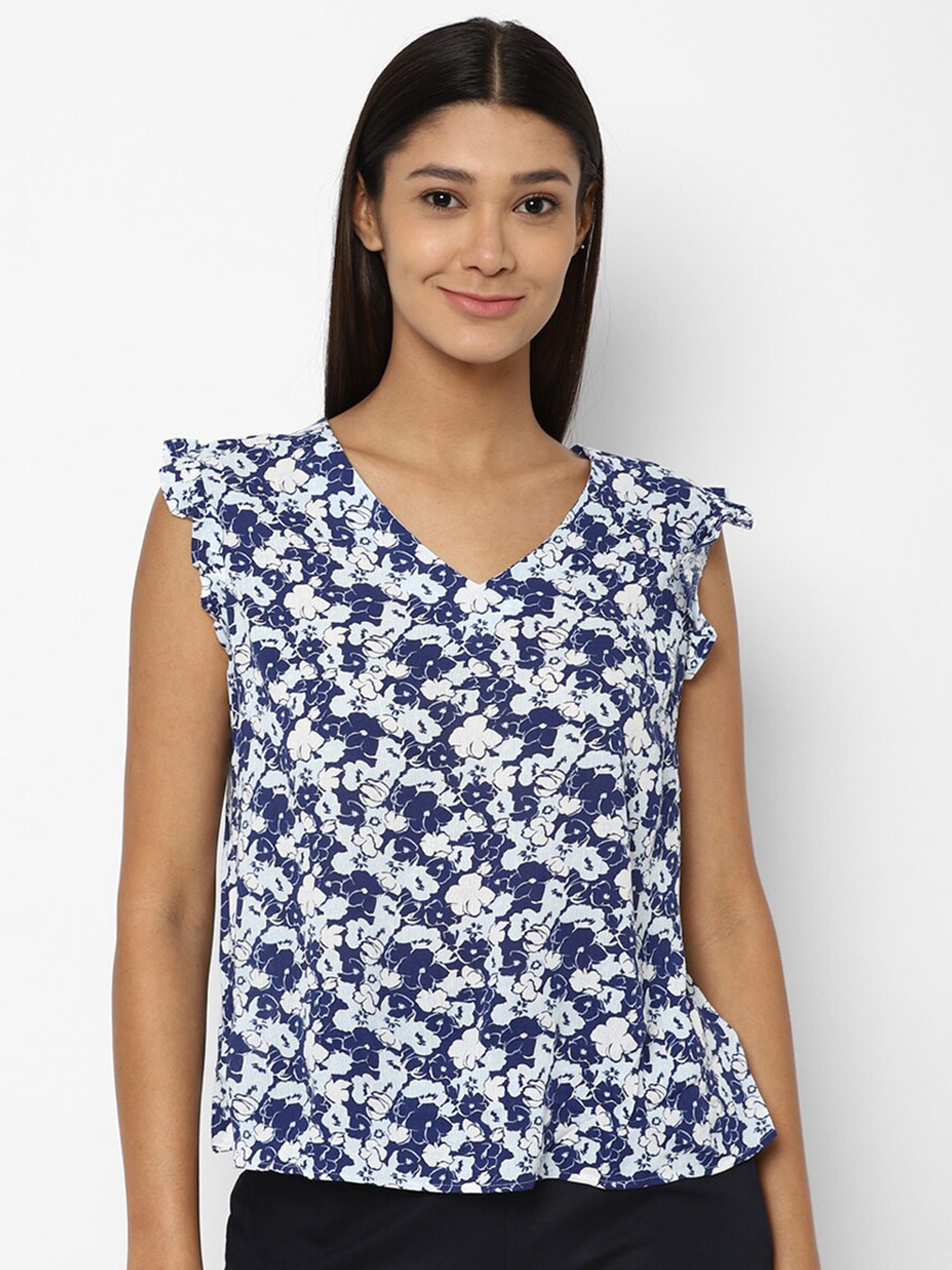 

Allen Solly Woman Multicoloured & wan blue Floral Print Top, Multi