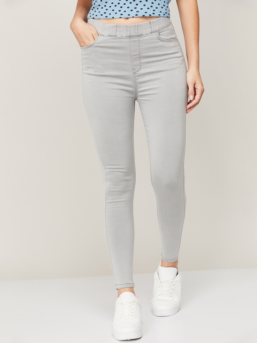 

Ginger by Lifestyle Women Grey Skinny Fit Jeans