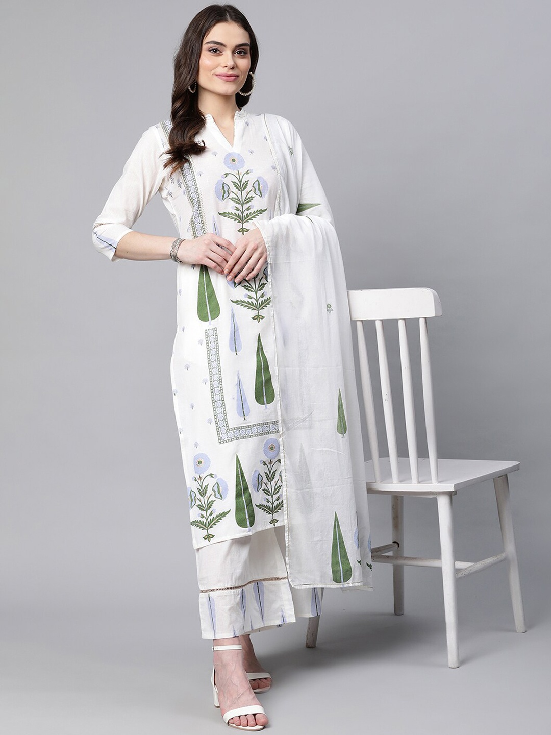 

Ahalyaa Women Off White Yoke Design Pleated Gotta Patti Pure Cotton Kurti with Palazzos & With Dupatta