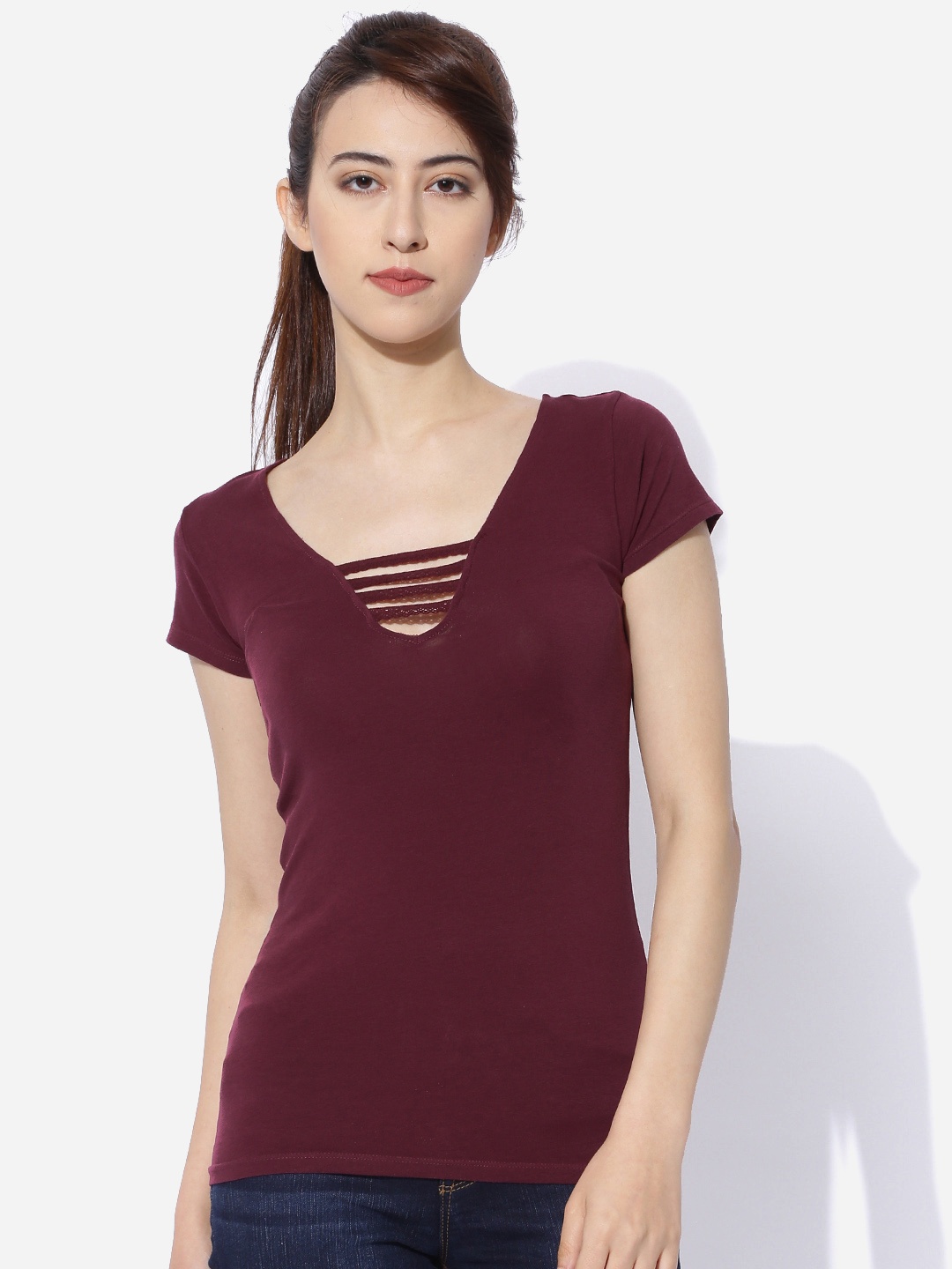 

Aeropostale Women Burgundy Solid V-Neck T-shirt