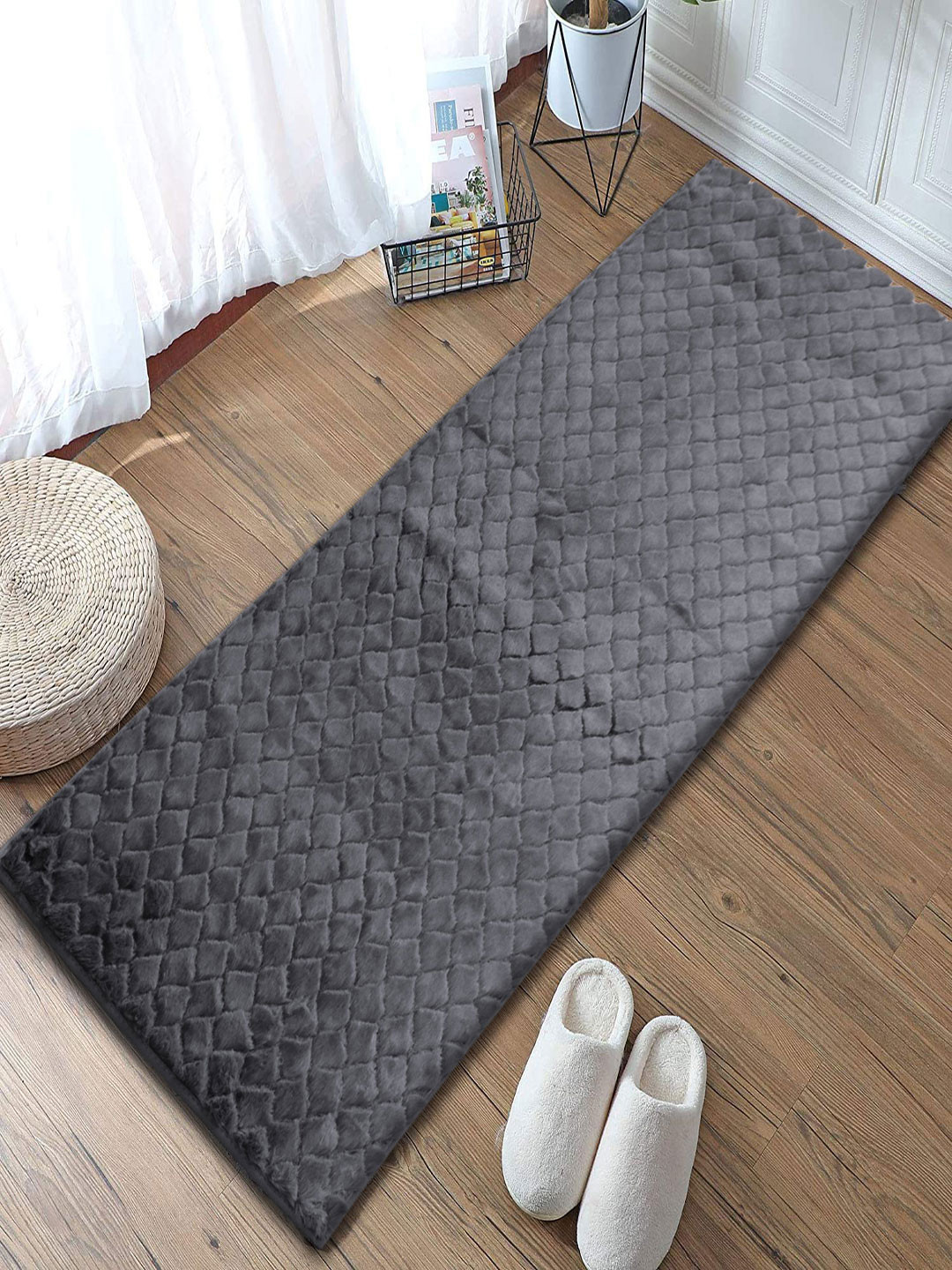 

LUXEHOME INTERNATIONAL Grey Solid Austria Runners