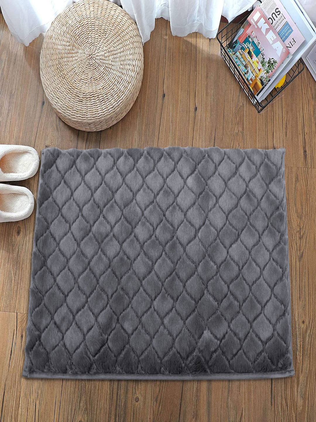 

LUXEHOME INTERNATIONAL Grey Solid 1000 GSM Austria Bath Rugs