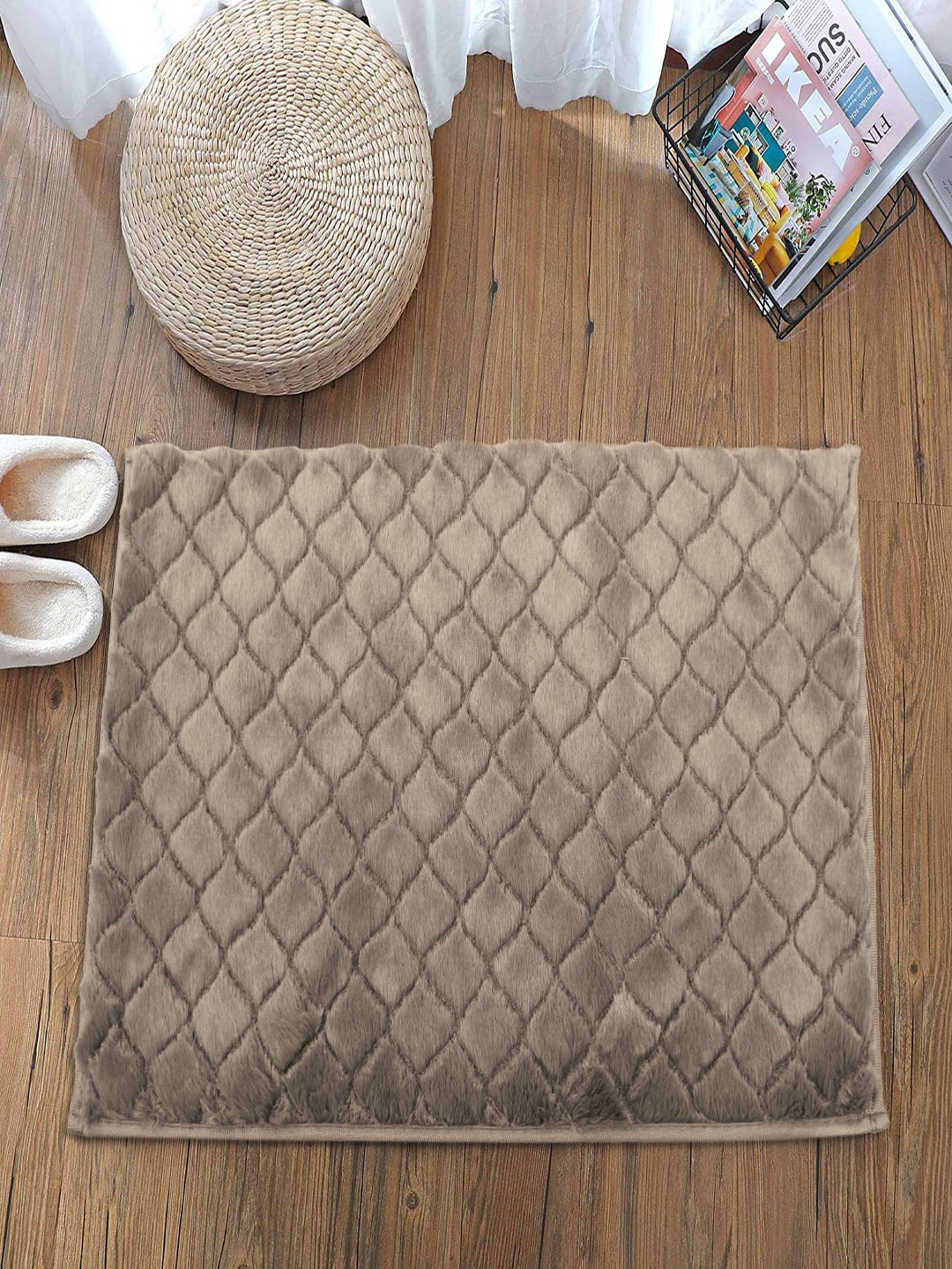 

LUXEHOME INTERNATIONAL Taupe Solid 1000 GSM Austria Bath Rugs