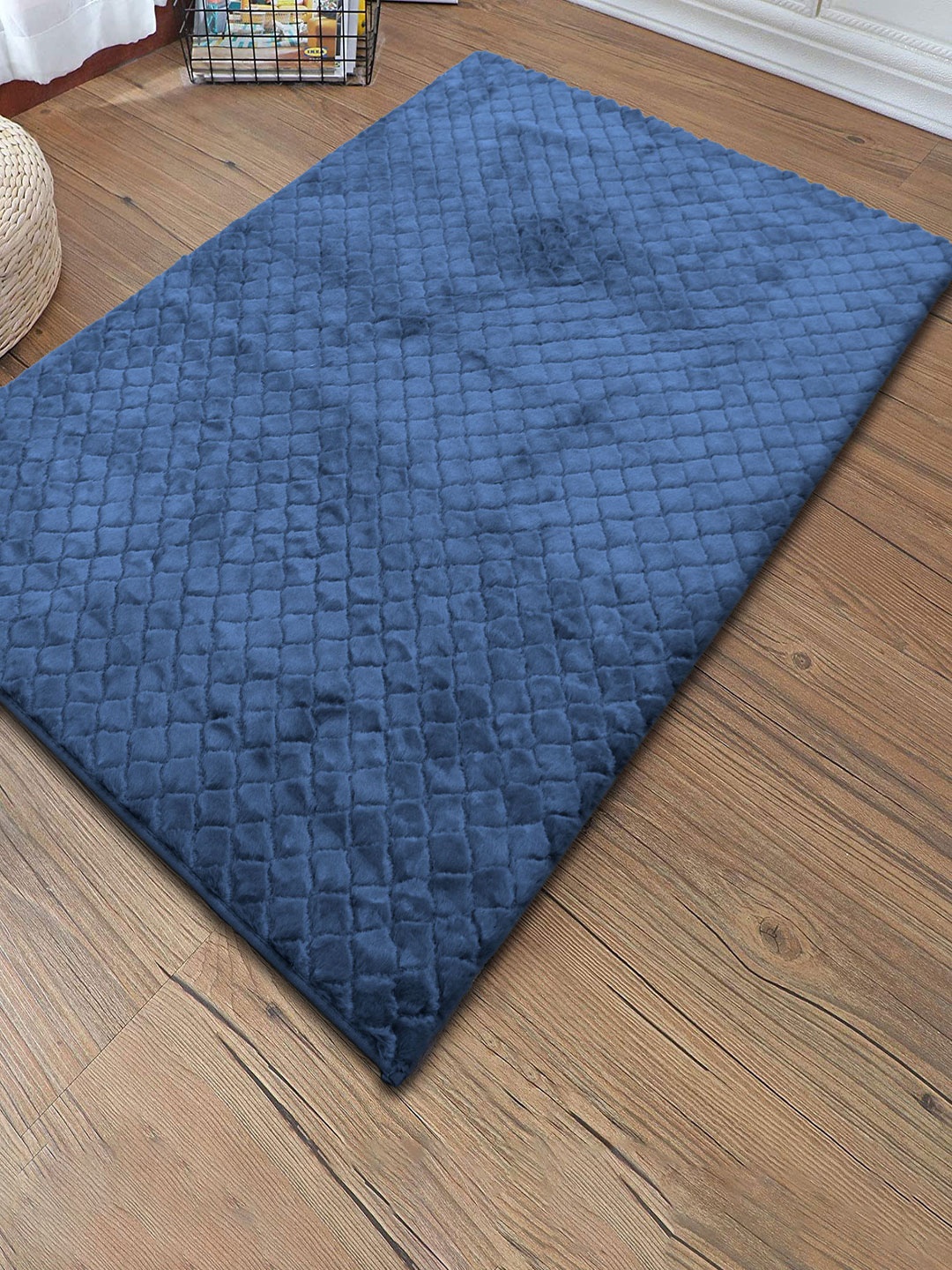 LUXEHOME INTERNATIONAL Blue Solid Anti-Skid Rectangular Carpet