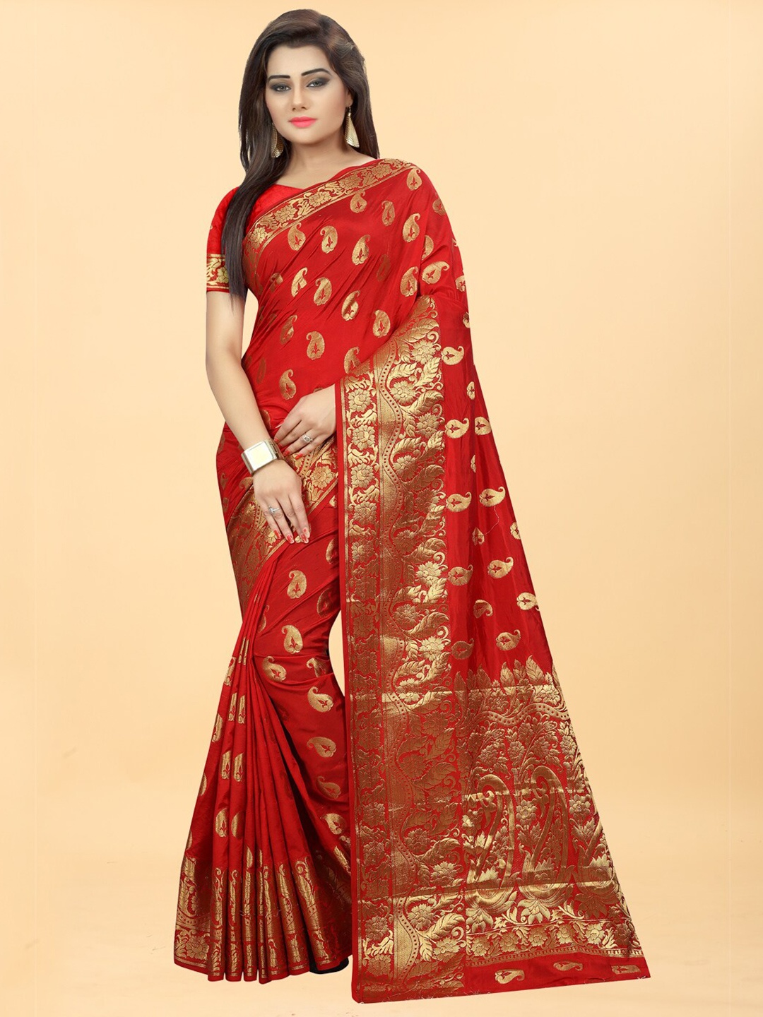 

Hinayat Fashion Red & Gold-Toned Woven Design Zari Silk Blend Banarasi Saree