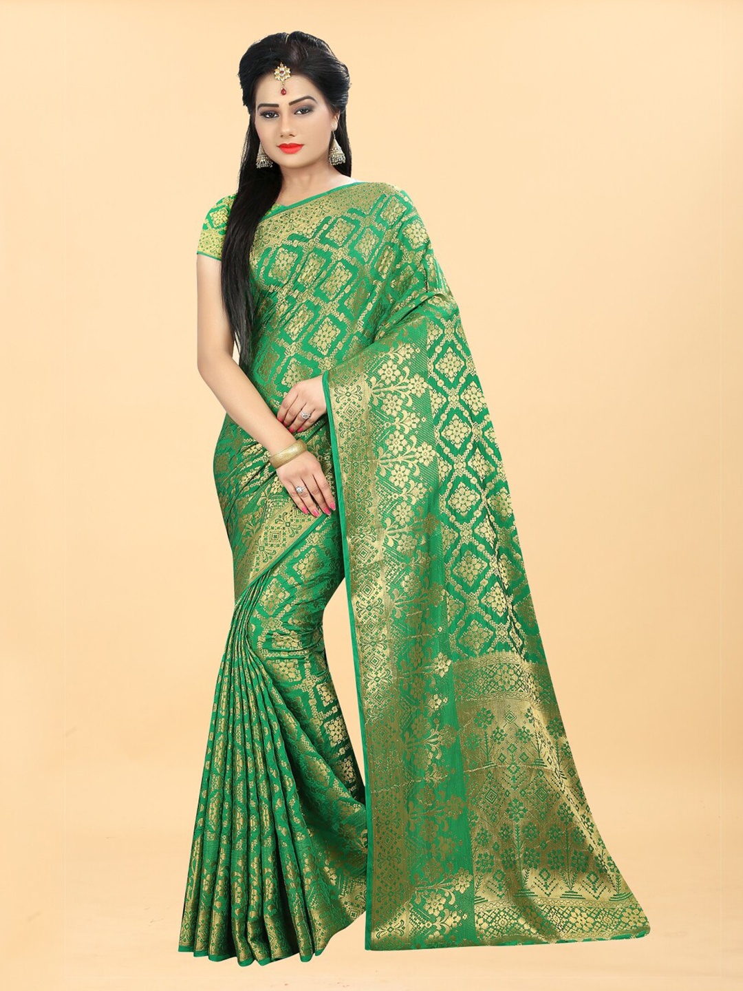 

Hinayat Fashion Green Woven Design Zari Silk Blend Banarasi Saree