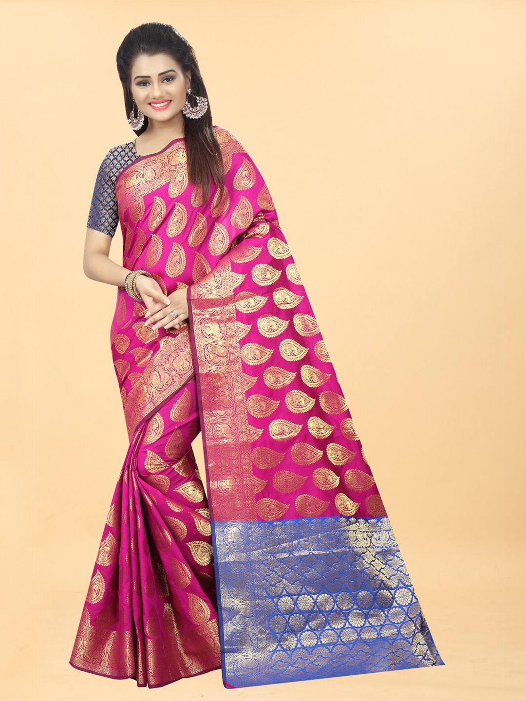 

Hinayat Fashion Pink & Gold-Toned Woven Design Zari Silk Blend Banarasi Saree