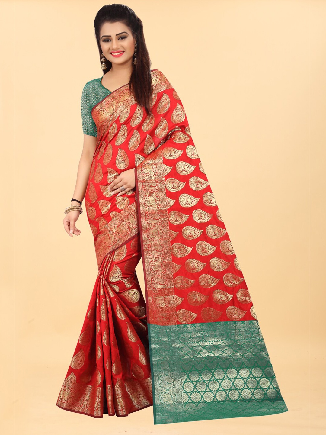 

Hinayat Fashion Red & Green Woven Design Zari Silk Blend Banarasi Saree