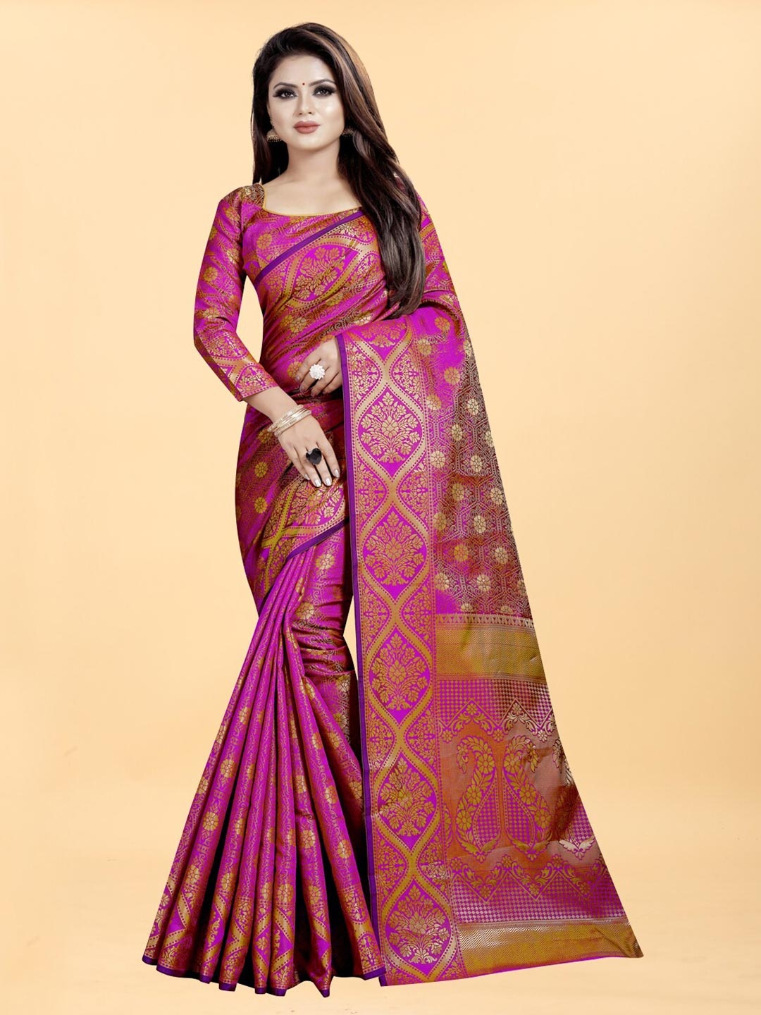 

Hinayat Fashion Pink & Gold-Toned Woven Design Zari Silk Blend Banarasi Saree