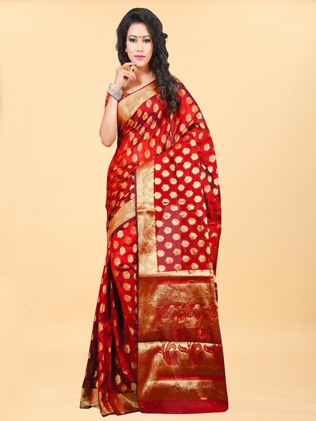 

Hinayat Fashion Red & Gold-Toned Woven Design Zari Silk Blend Banarasi Saree