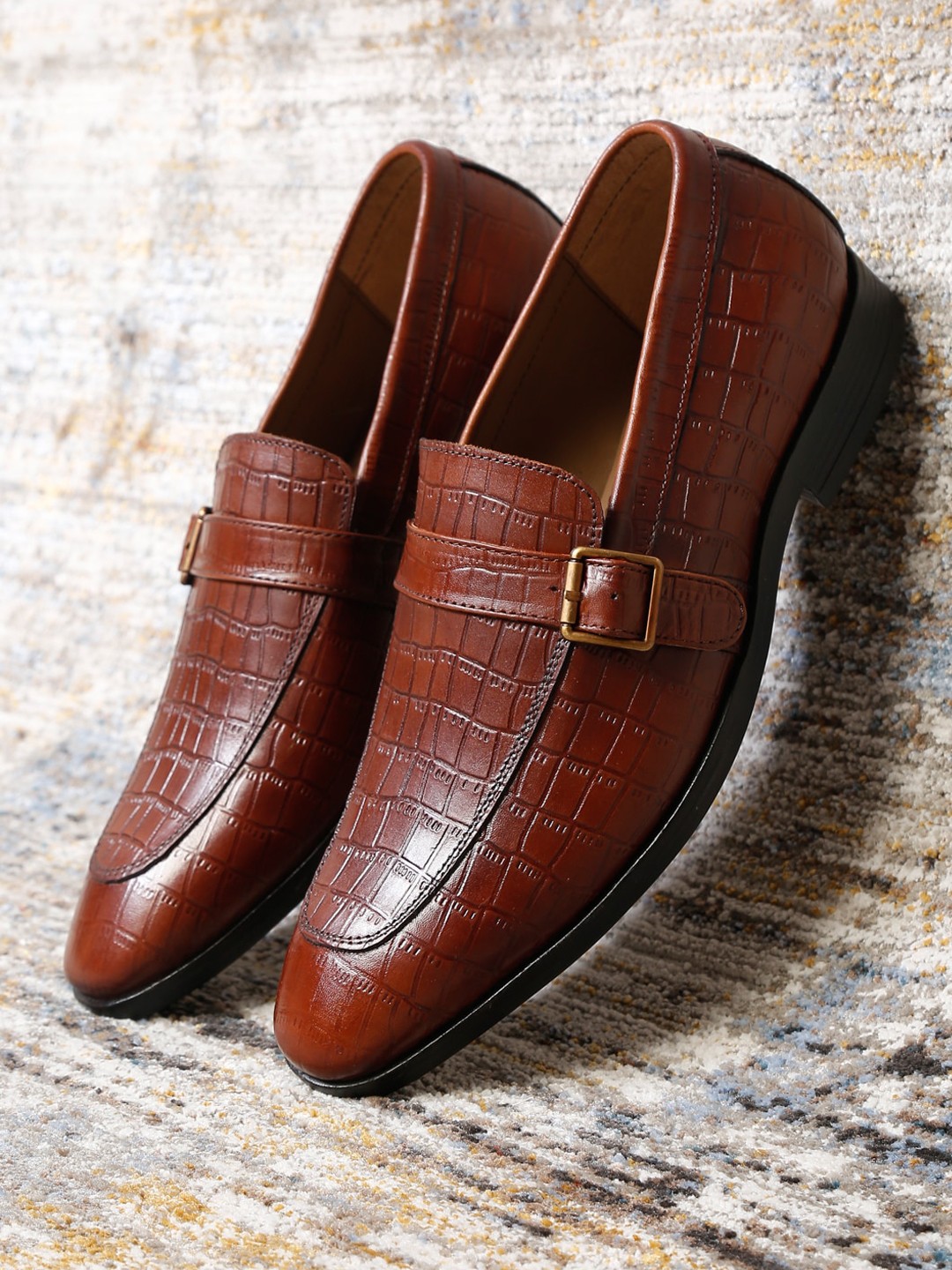

LOUIS STITCH Men Tan Textured Leather Slip-On Sneakers