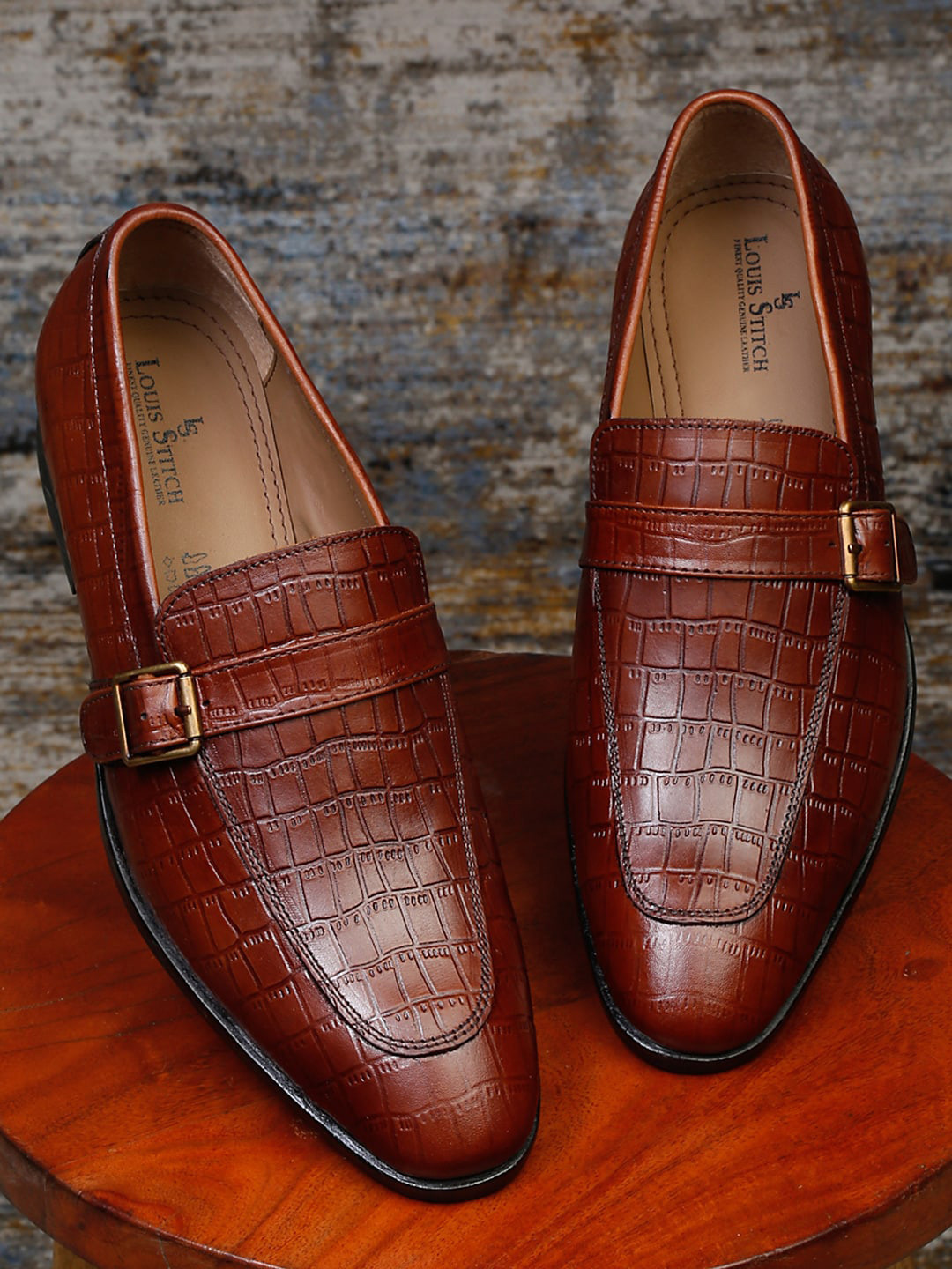 

LOUIS STITCH Men Tan Textured Leather Loafers