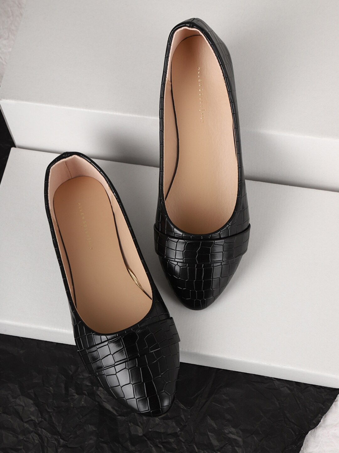 

Allen Solly Woman Women Black Ballerinas with Bows Flats