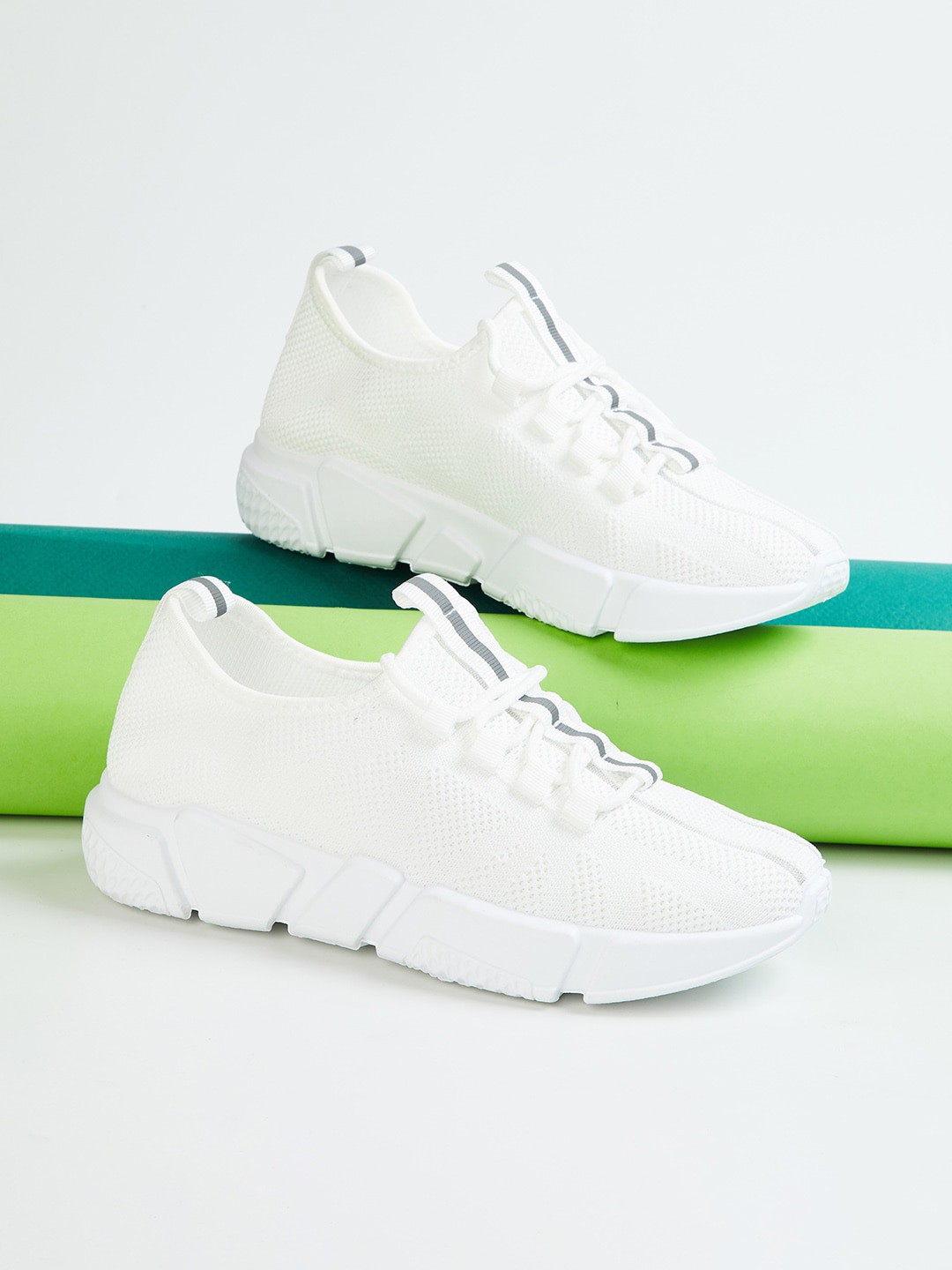 

Ginger by Lifestyle Women White Woven Design Sneakers