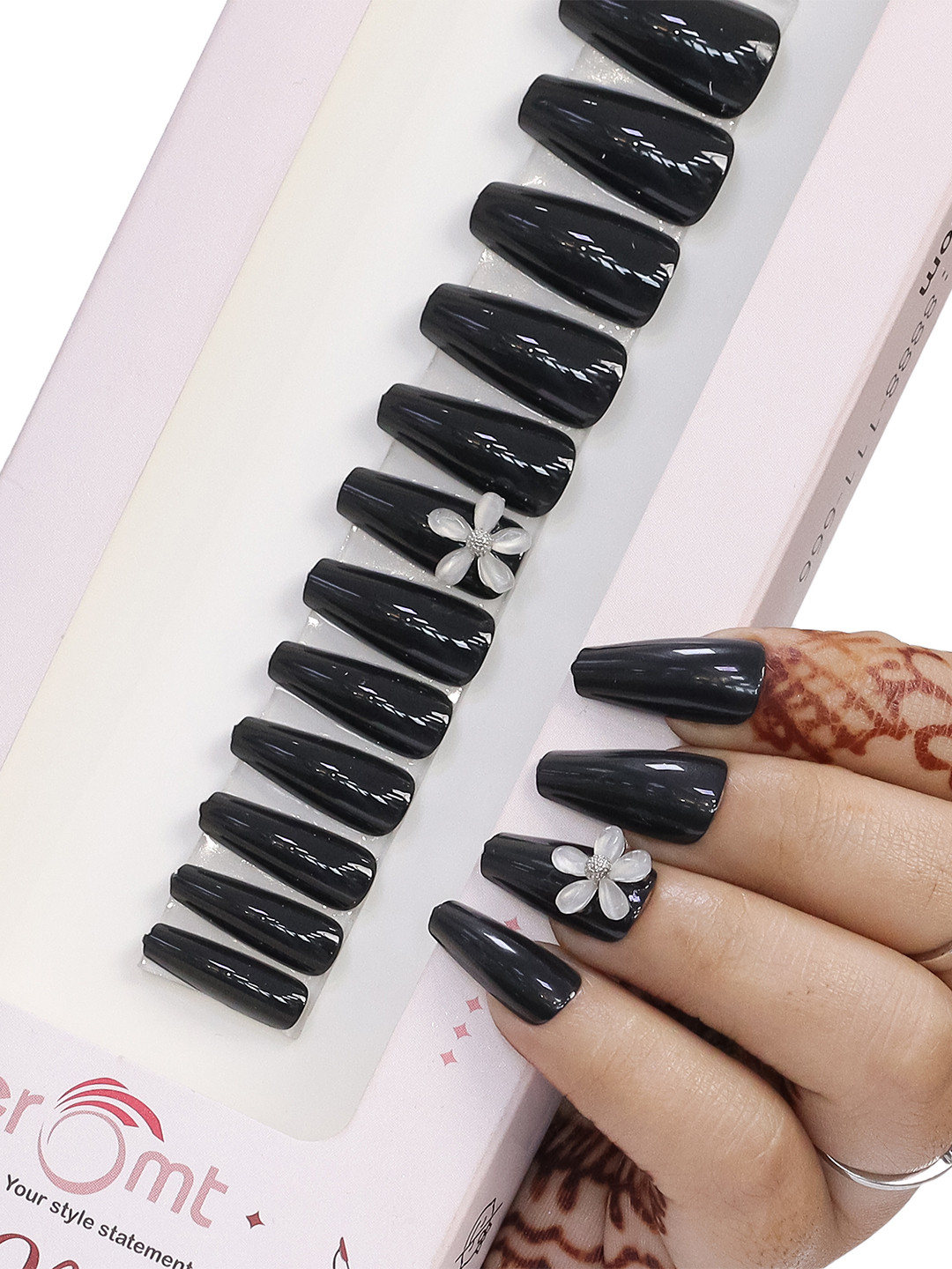 

BEROMT 12 Pcs Long-Lasting Reusable Lightweight Salon Finish Press on Nail Tips - 02, Black