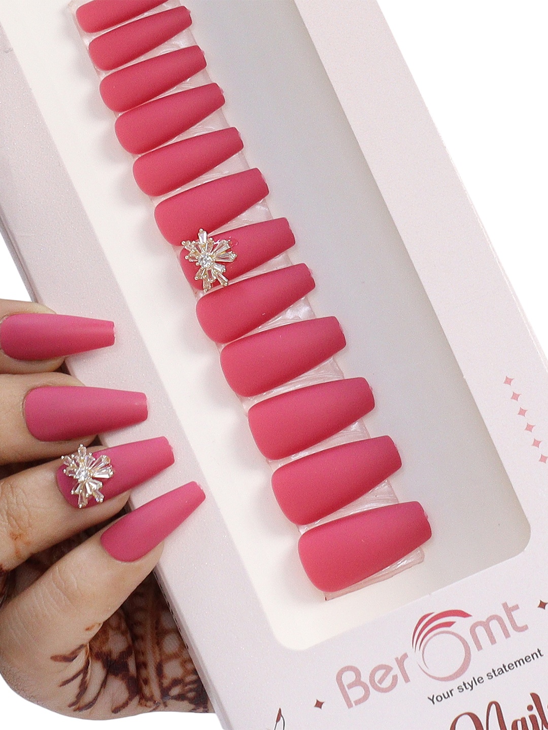 

BEROMT 12 Pcs Long-Lasting Reusable Lightweight Salon Finish Press on Nail Tips - 10, Pink
