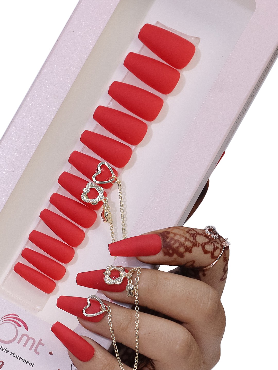

BEROMT 12 Pcs Long-Lasting Reusable Lightweight Salon Finish Press on Nail Tips - 09, Red