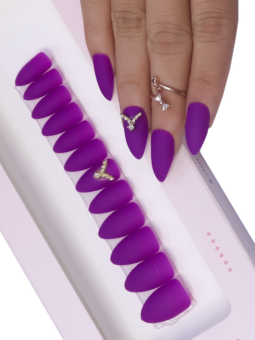 

BEROMT 12 Pieces Unique Charm Salon Finish Press on Nails Set - Shade 11, Purple