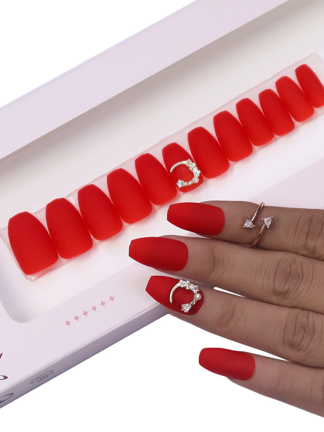 

BEROMT 12 Pieces Unique Charm Salon Finish Press on Nails Set - Shade 02, Red
