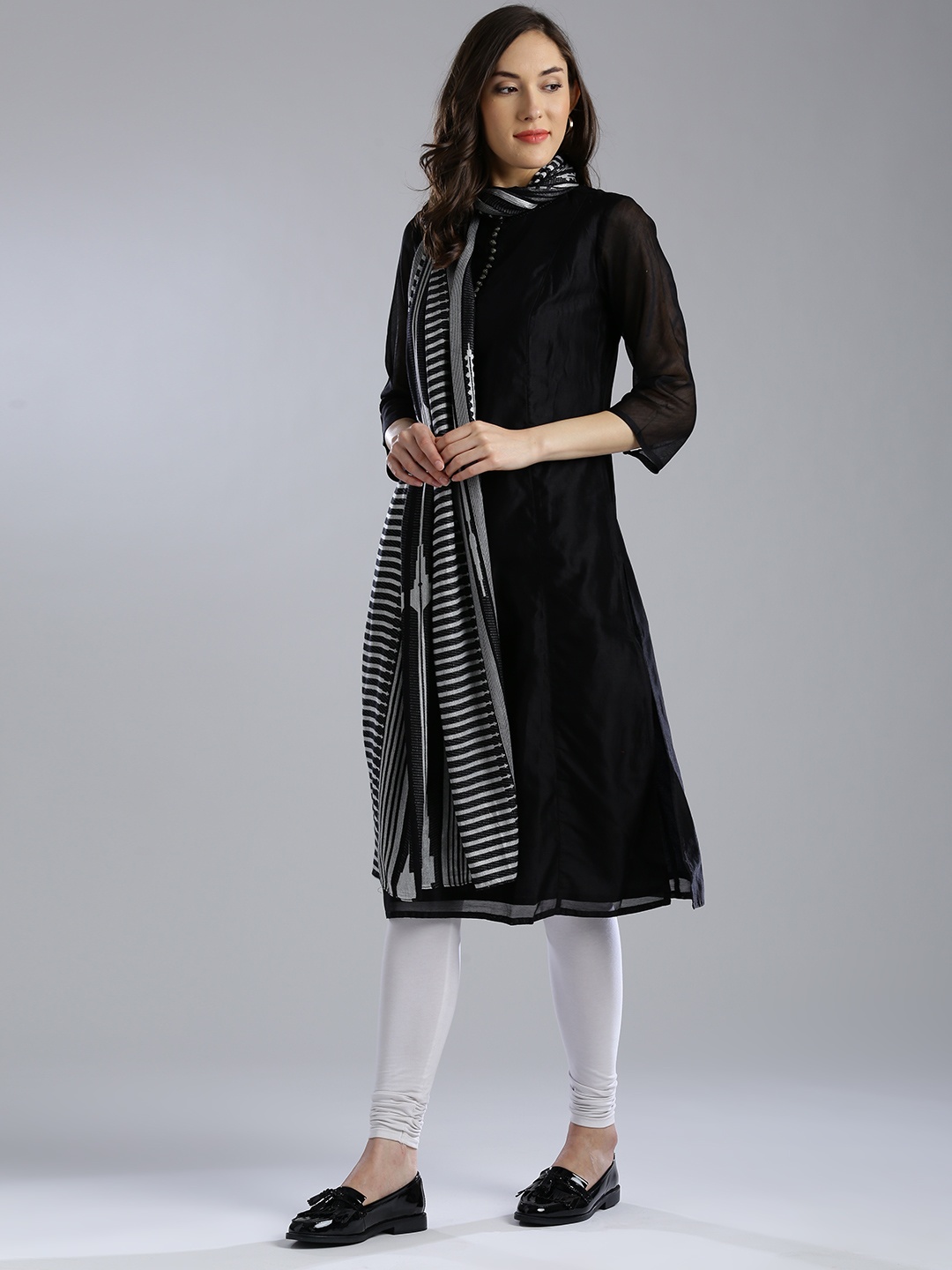 

W Black & Off-White Patterned Dupatta