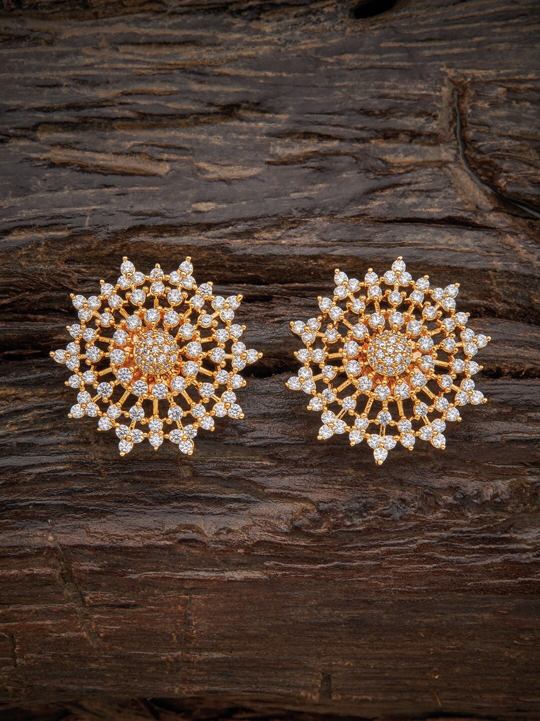 

Kushal's Fashion Jewellery White Floral Studs Earrings