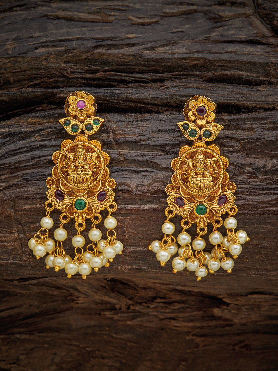 

Kushal's Fashion Jewellery Red Floral Studs Earrings
