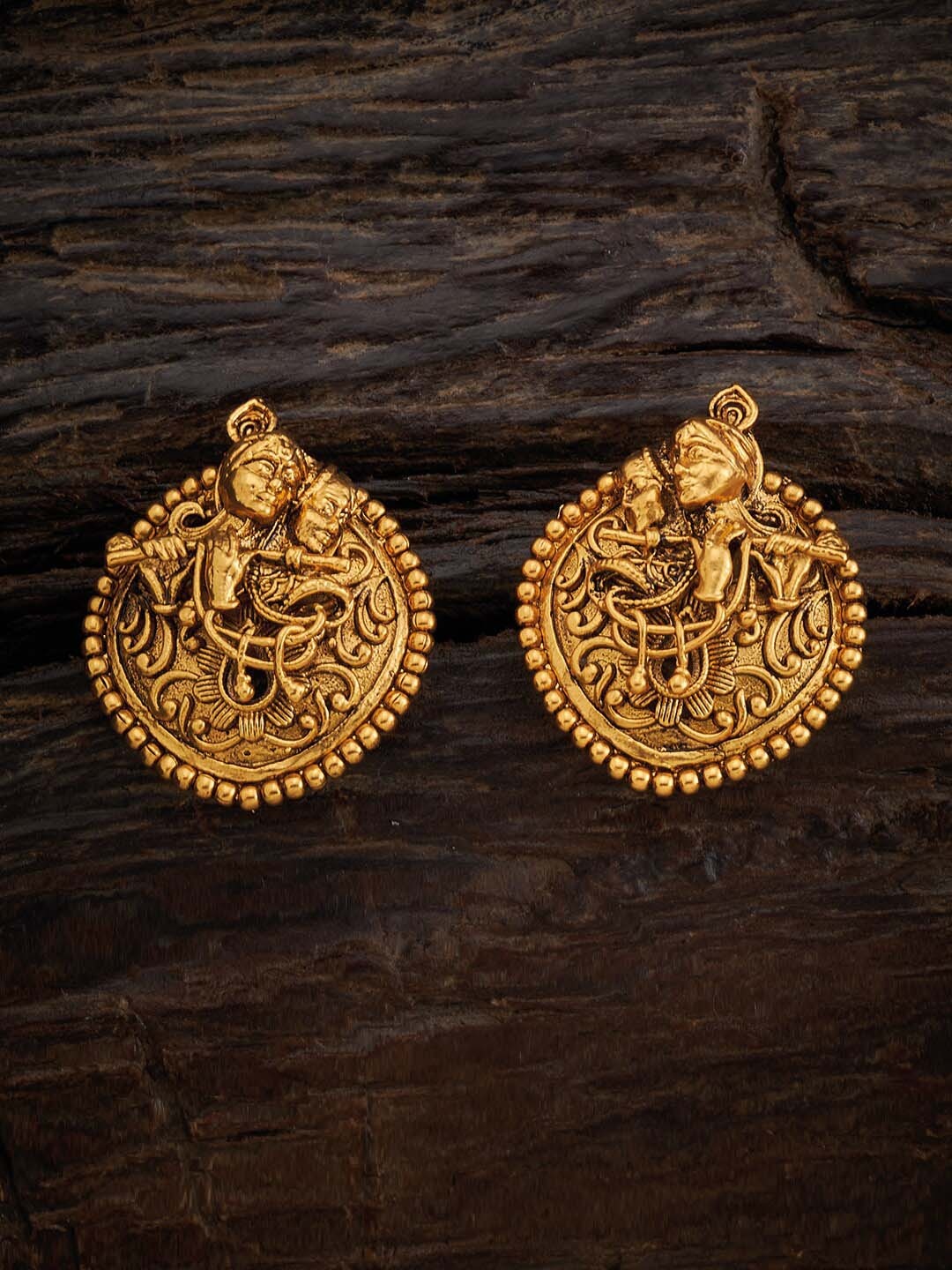 

Kushal's Fashion Jewellery Classic Studs Earrings, Na