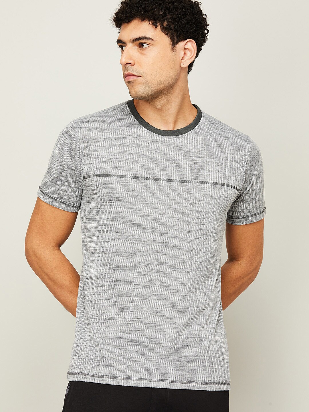 

Fame Forever by Lifestyle Men Grey & pale silver Striped T-shirt